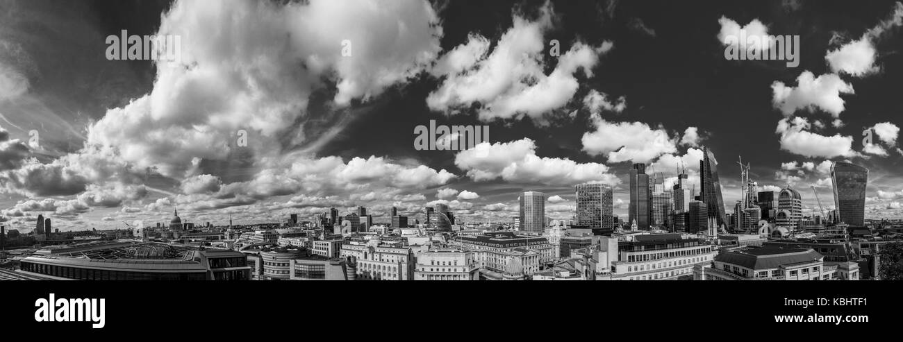 Panoramic cityscape, from Westminster in the west of London to the ...
