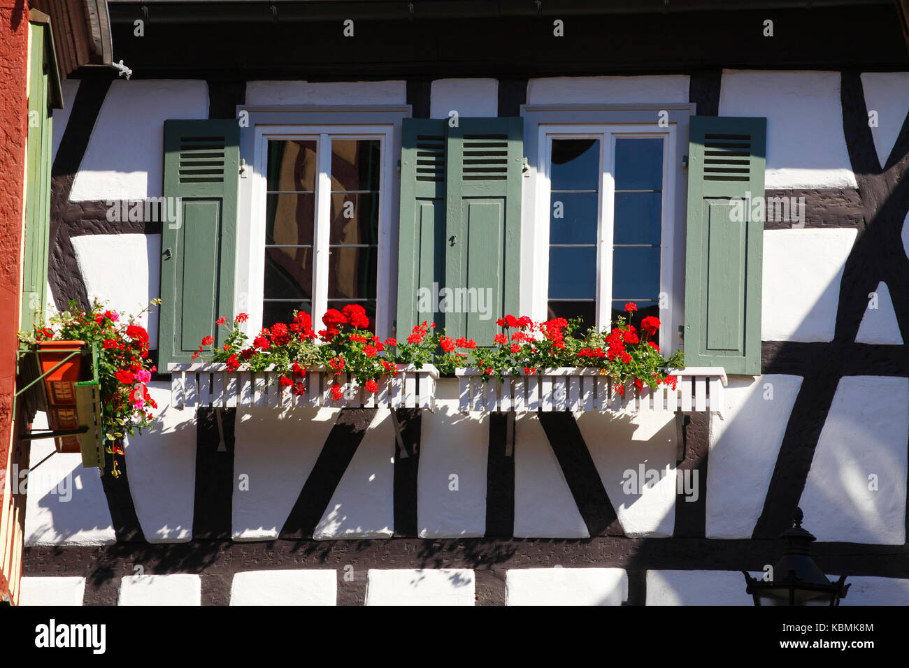 Windows with wooden window boxes and flower boxes in Old Town, Aschaffenburg, Franconia, Bavaria, Europe I  Fenster mit Blumenkästen  in der Dalbergst Stock Photo