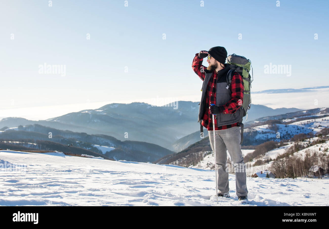 Man standing on mountain top hi-res stock photography and images - Alamy