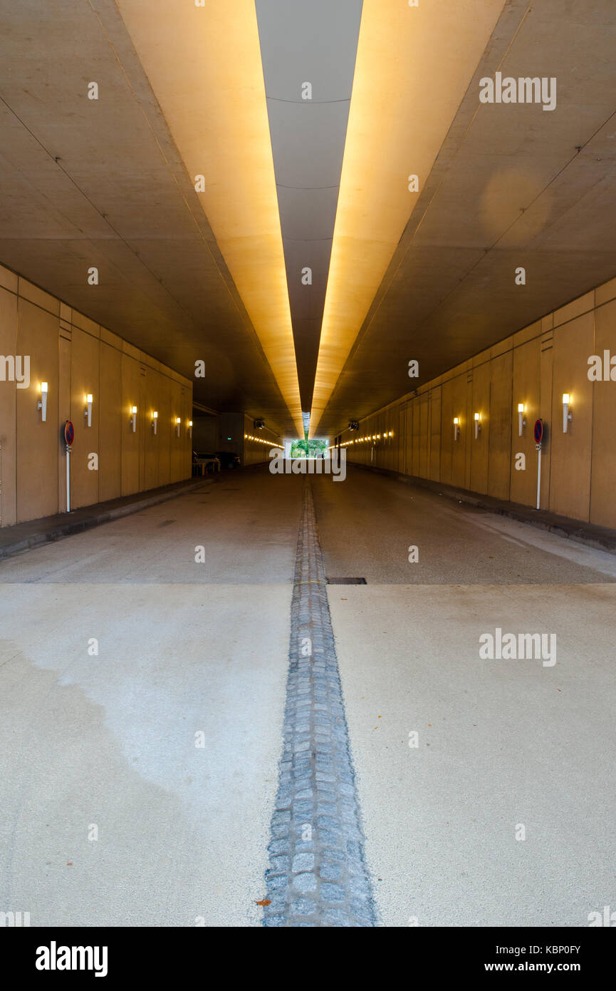 Underground parking car under construction hires stock photography and