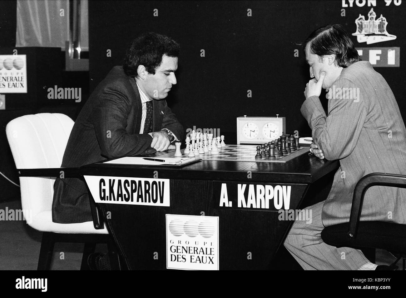 Chests World Championship 1990: Karpov vs Kasparov, Lyon (France Stock  Photo - Alamy