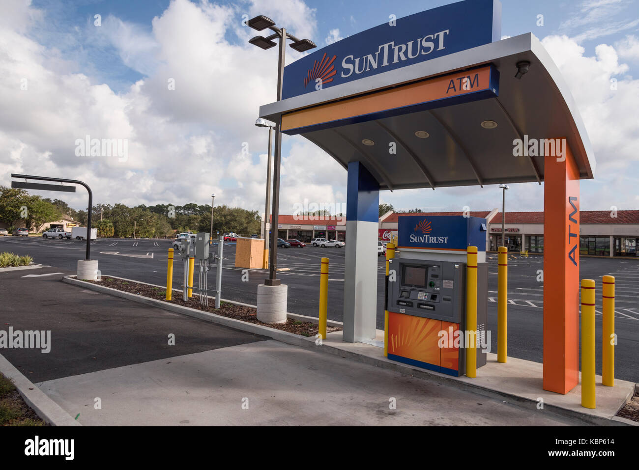 SunTrust ATM Drive Thru in Fruitland Park, Florida Stock Photo