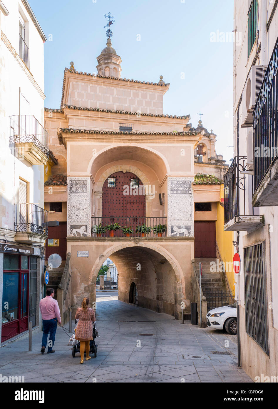 Puerta de Trujillo en Plasencia. Cáceres. Extremadura. España Stock Photo -  Alamy