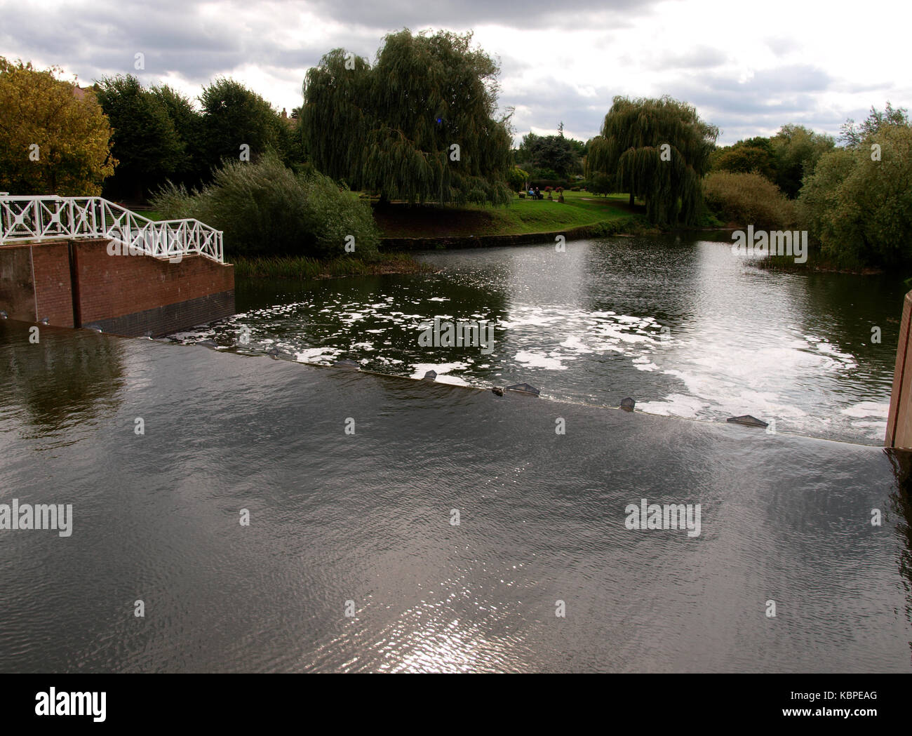 River Avon beside Twekesbury Mill with Victoria Gardens across the river, Tewkesbury, Gloucestershire, UK Stock Photo