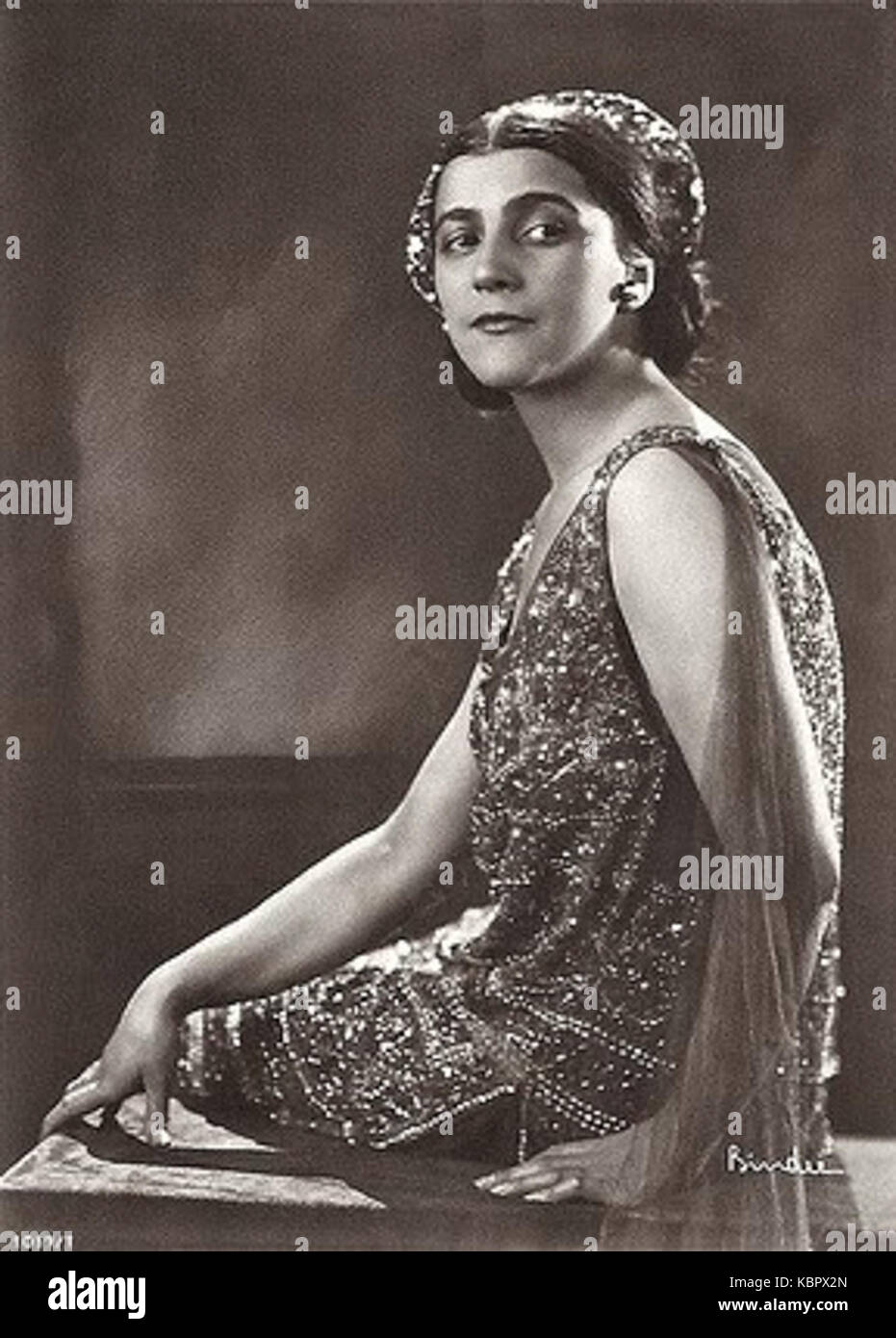 Ellen Riker Ellen Richter Binder Stock Photo - Alamy