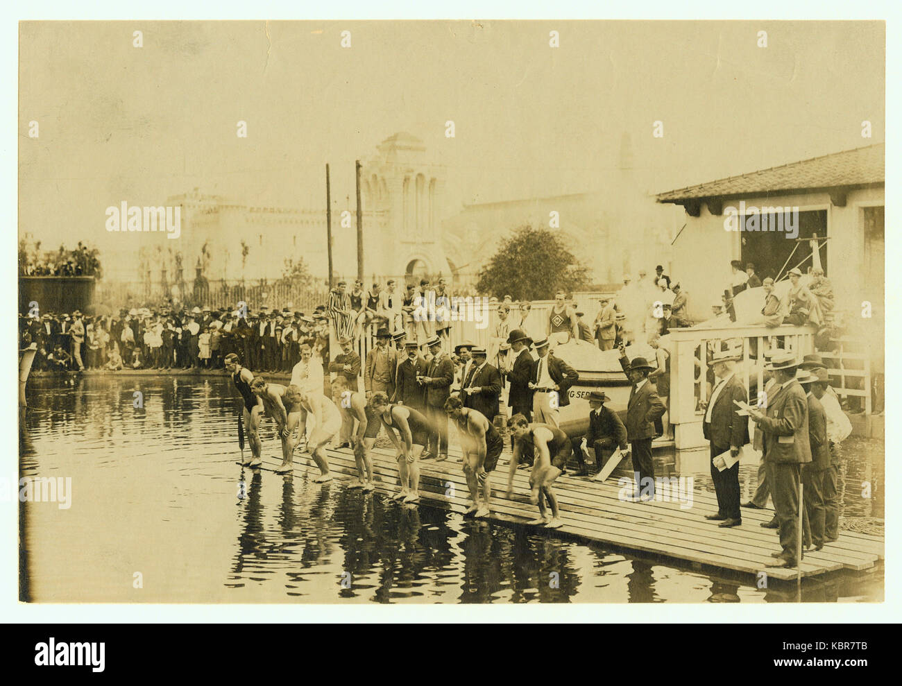 1904 Olympics  Start of the one mile Olympic Championship swimming race Stock Photo