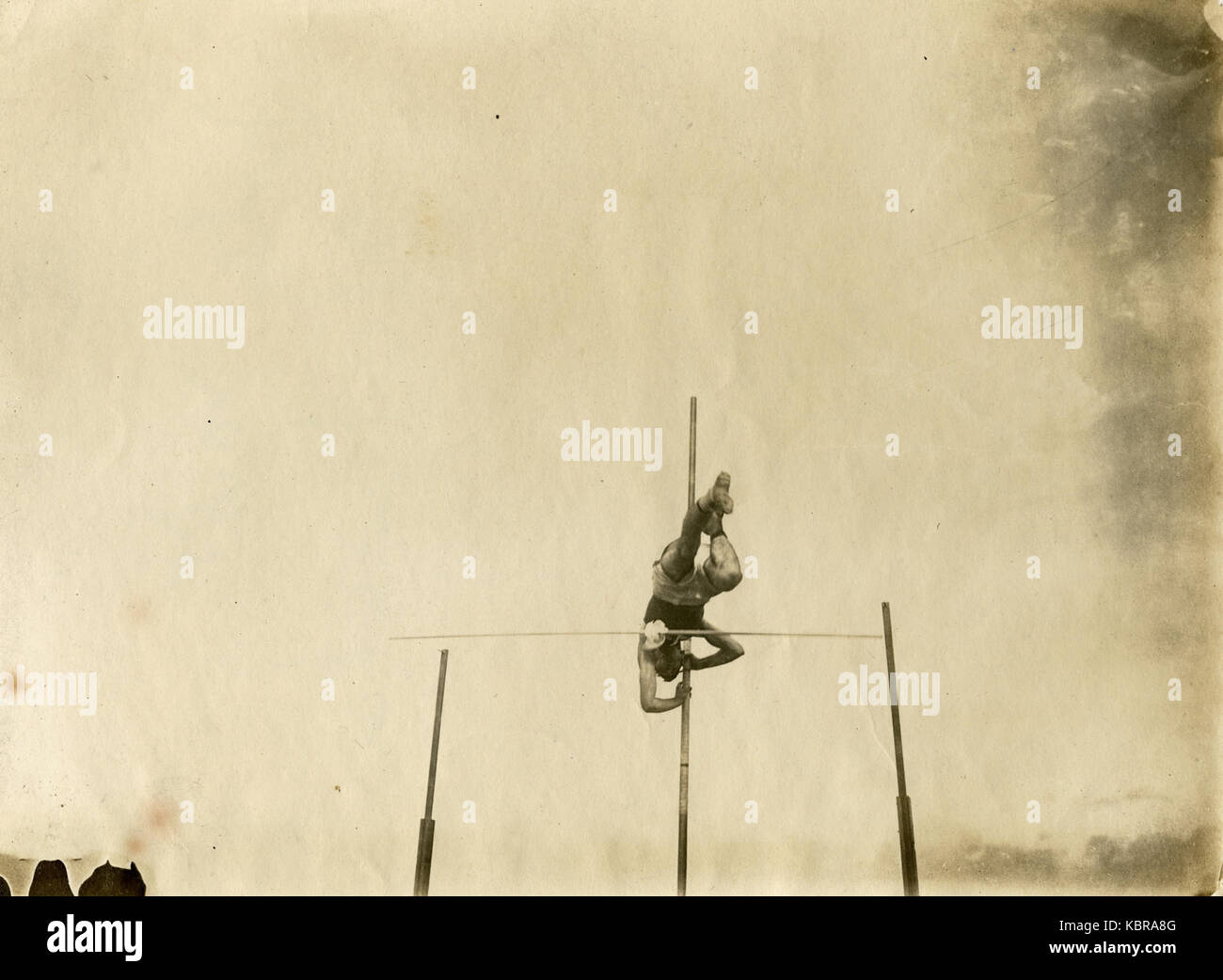 Pole vaulting hires stock photography and images Alamy