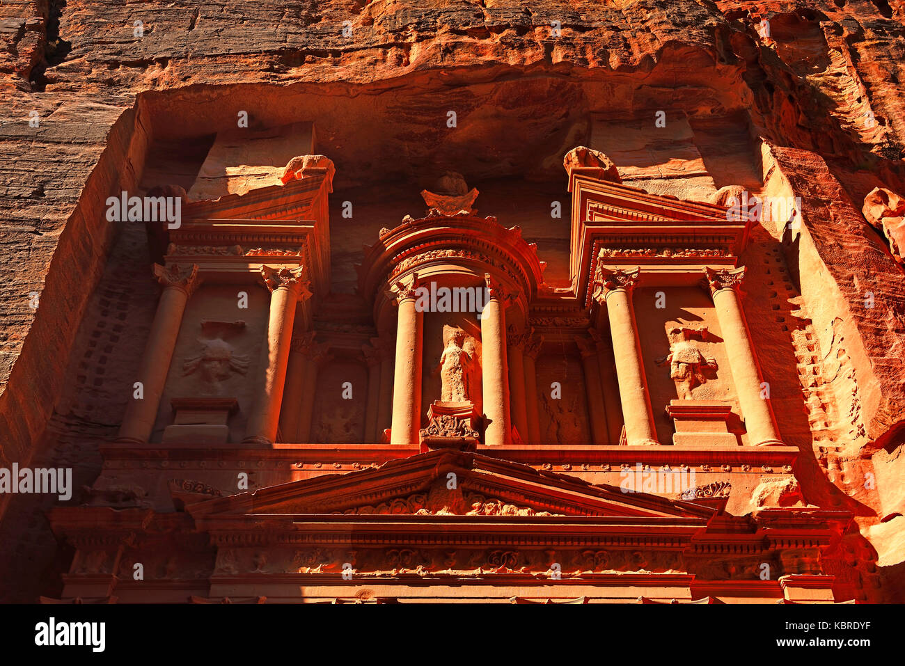 Khazne al Firaun, Al Khazneh treasury building, Petra, Wadi Musa, Jordan Stock Photo