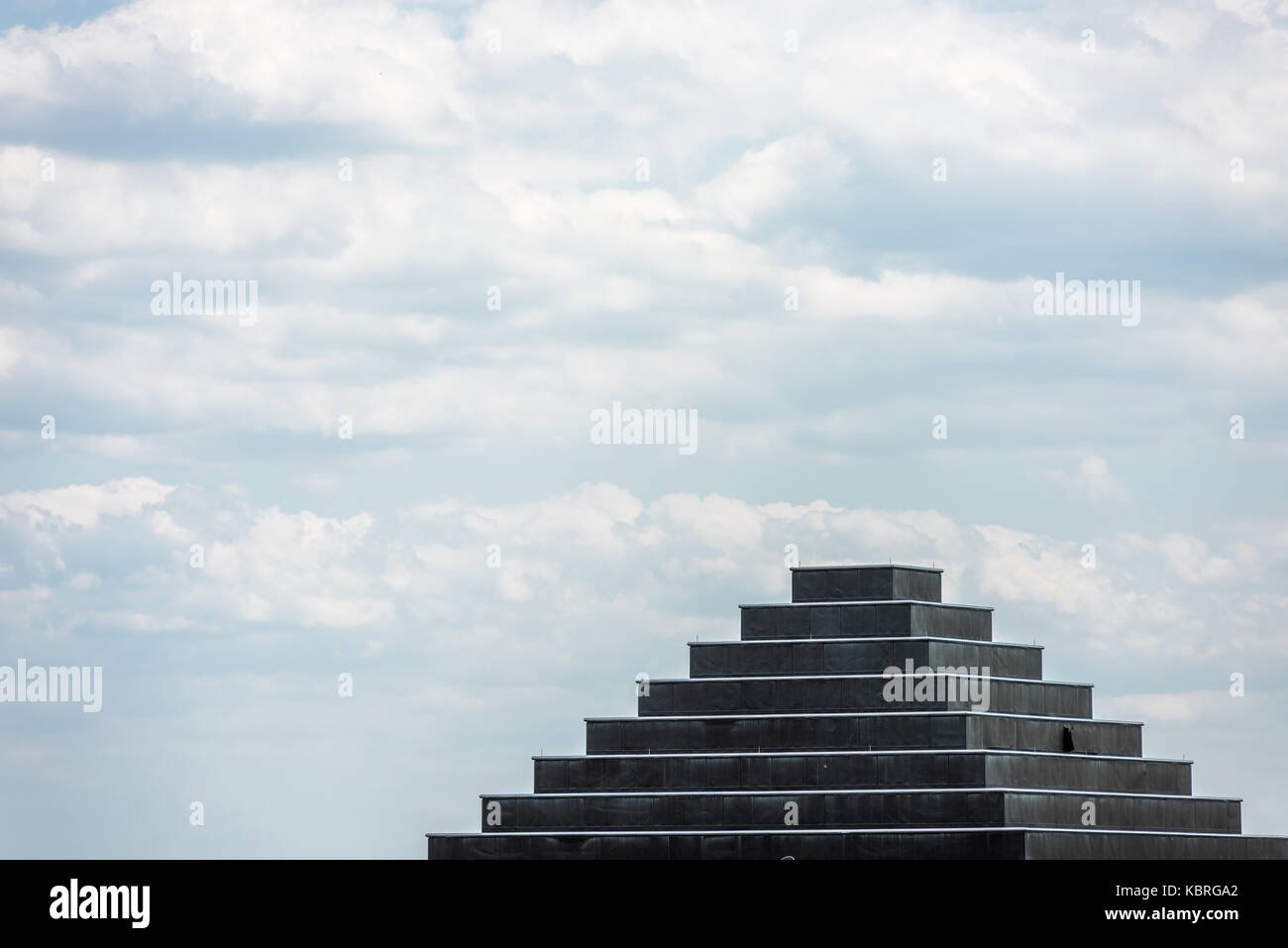 Top of 333 South Seventh Street building Stock Photo