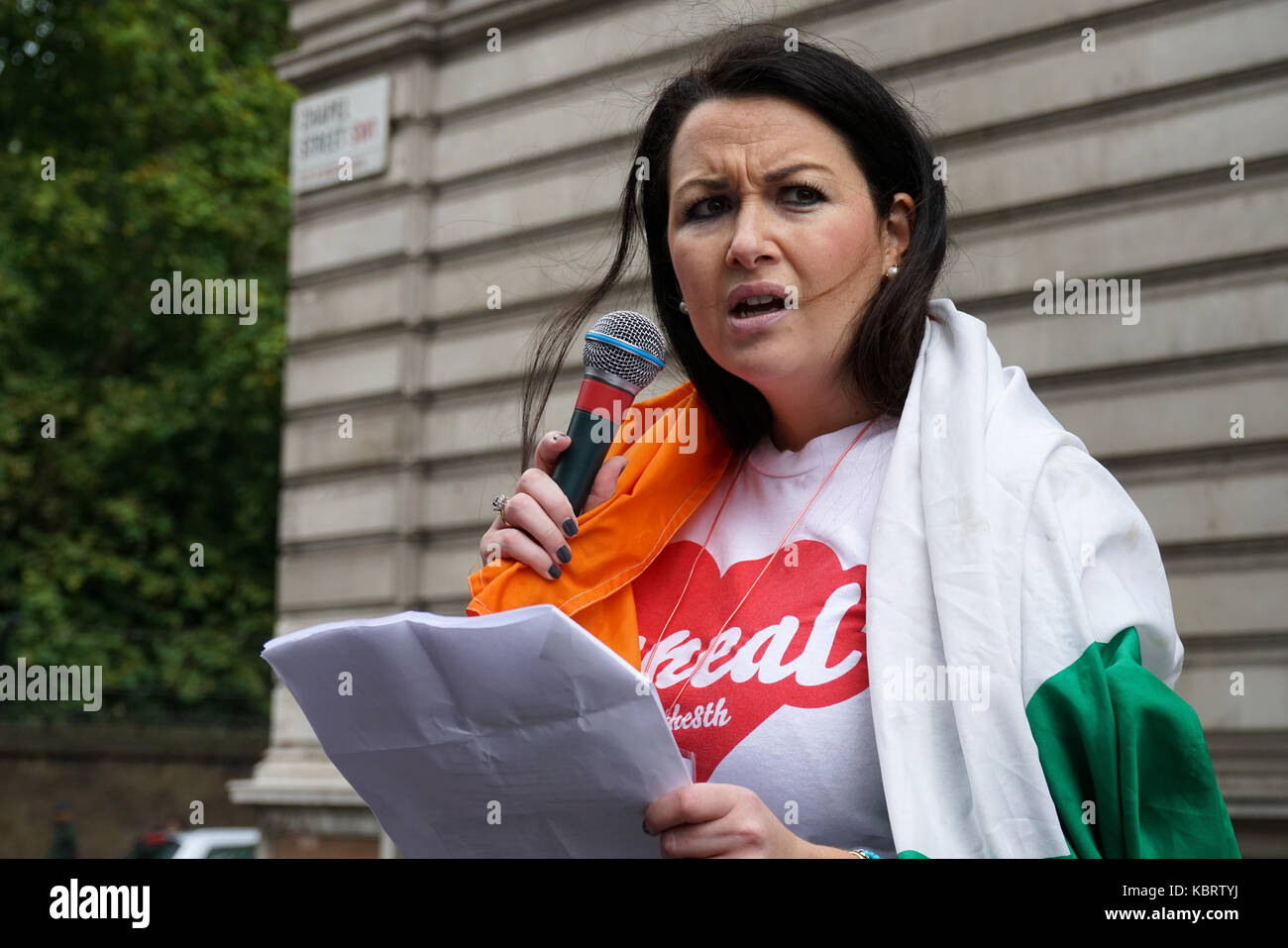London, England, UK. 30th September 2017.  Hundreds of Pro-abortion campaigners hold a protest to demand abortion rights in Ireland outside Embassy of Ireland. Credit: See Li/Alamy Live News Stock Photo