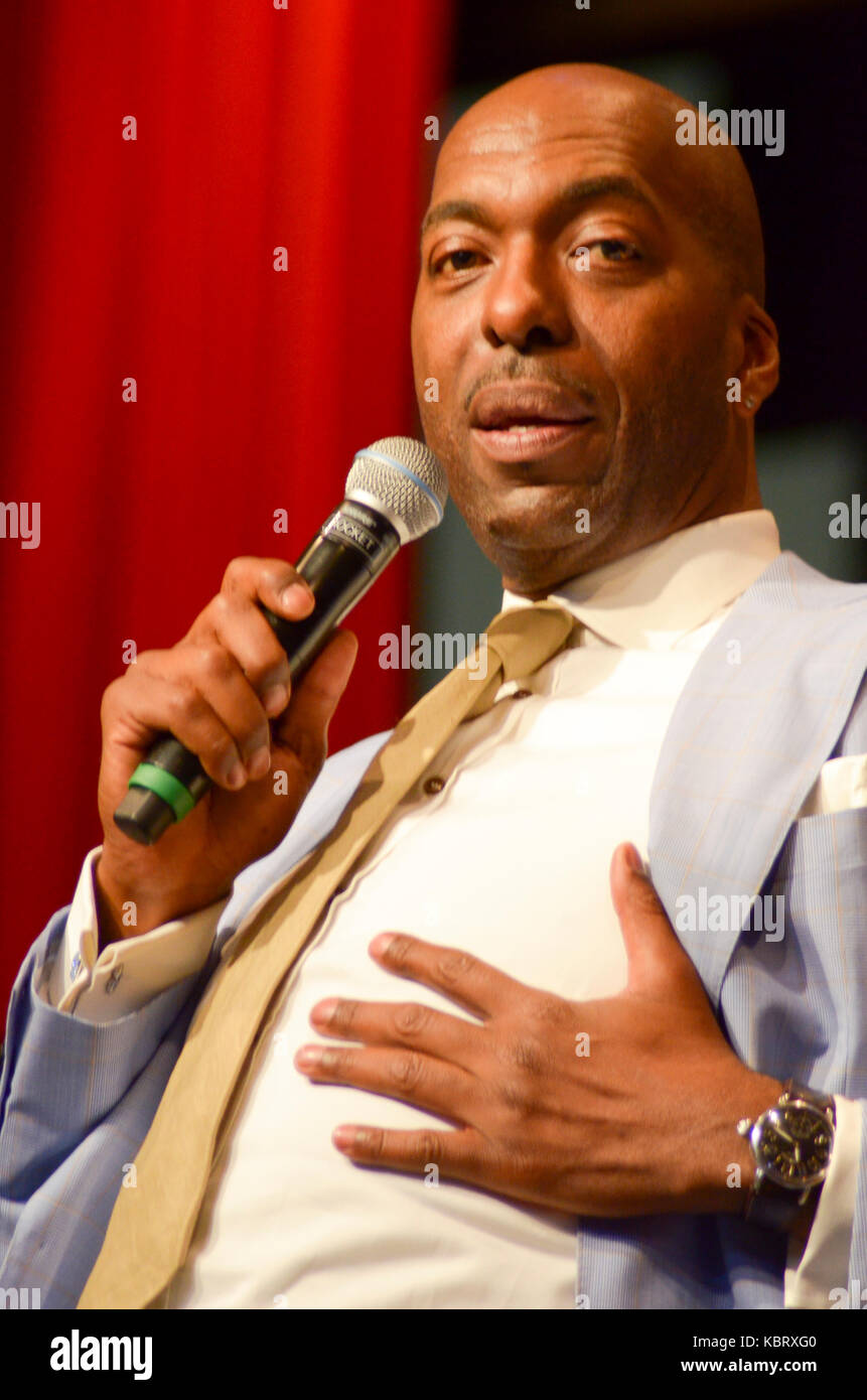 New York, NY, USA. 30th Sep, 2017. John Salley at the Annual Circle of