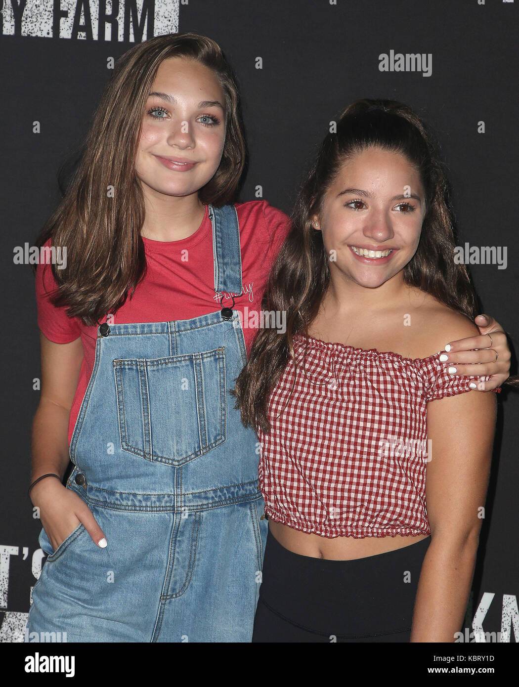 Maddie ziegler and mackenzie ziegler hi-res stock photography and