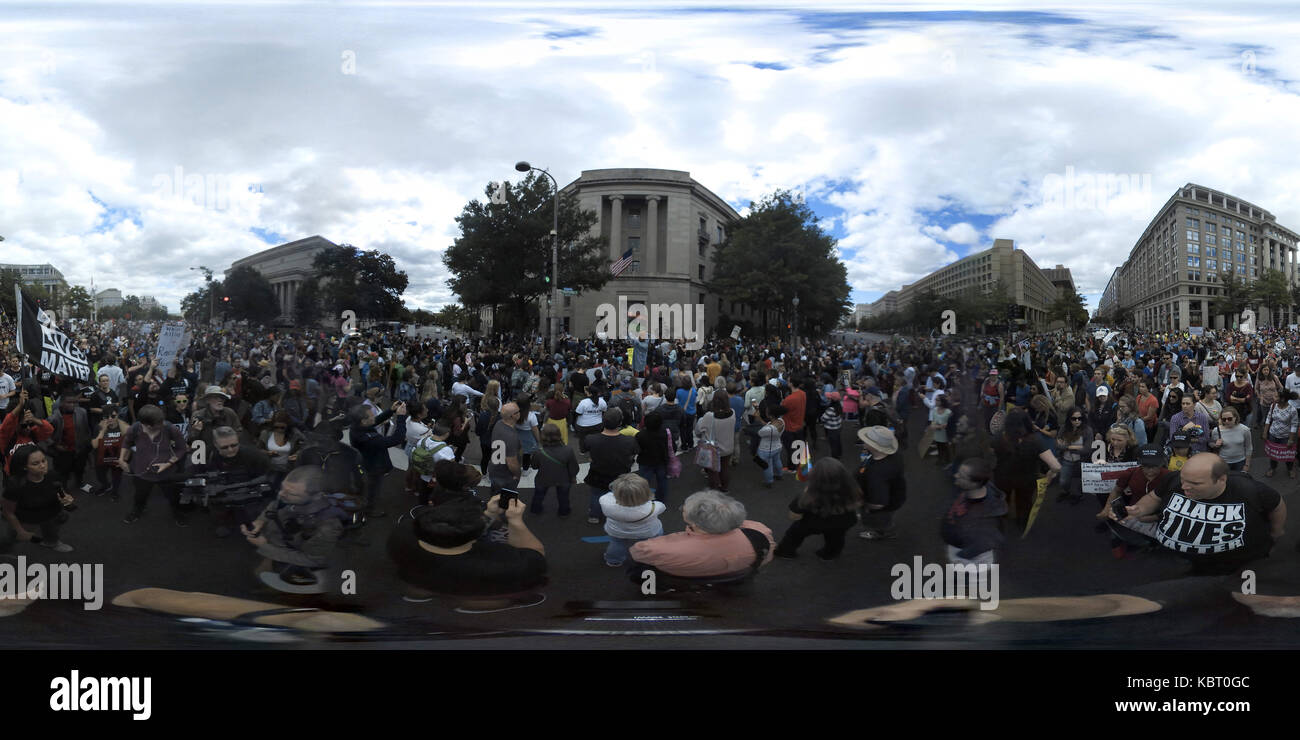 Washington, DC, USA. 30th Sep, 2017. An equirectangular 360-degree panoramic still photo taken of participants in what appears to have been a merging of the March for Racial Justice and the March for Black Women, while they were stopped in front of the Department of Justice Building on Pennsylvania Avenue. This type of image is meant for use in a 360-degree VR headset viewing experience. Credit: Evan Golub/ZUMA Wire/Alamy Live News Stock Photo