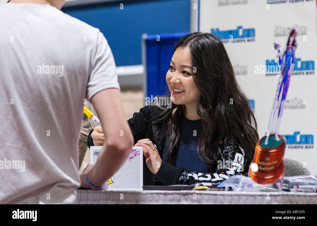 Page 3 - Fan Expo High Resolution Stock Photography and Images - Alamy