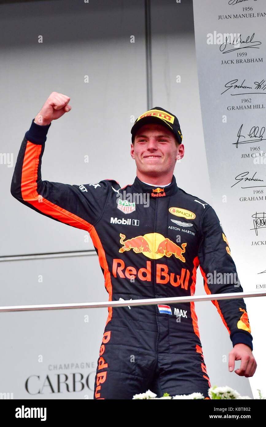 Max Verstappen wins chaotic Formula 1 return to Malaysia in Sepang Max Verstappen wins chaotic Formula 1 return to Malaysia in Sepang