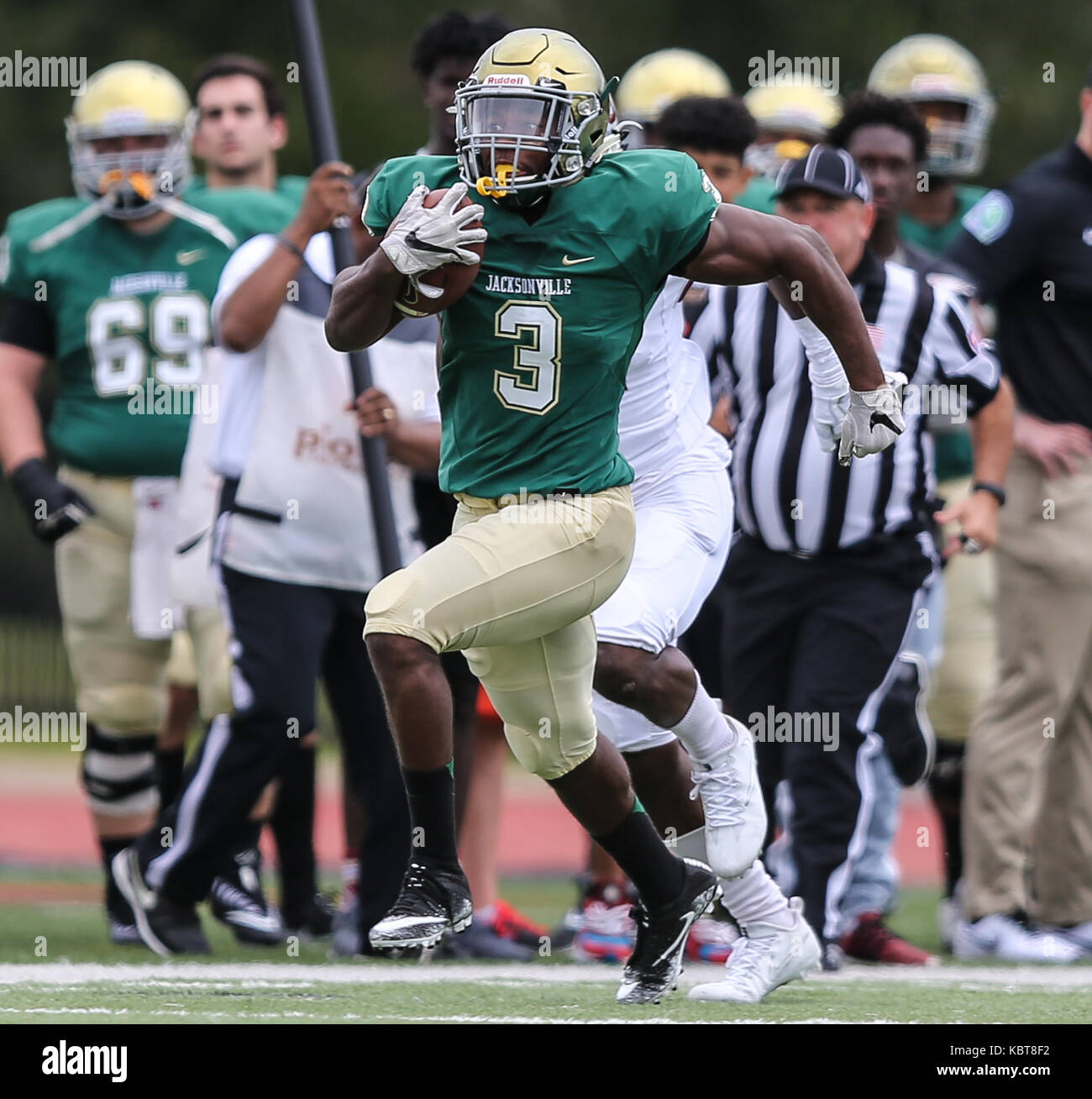 30 3 02 hires stock photography and images Alamy