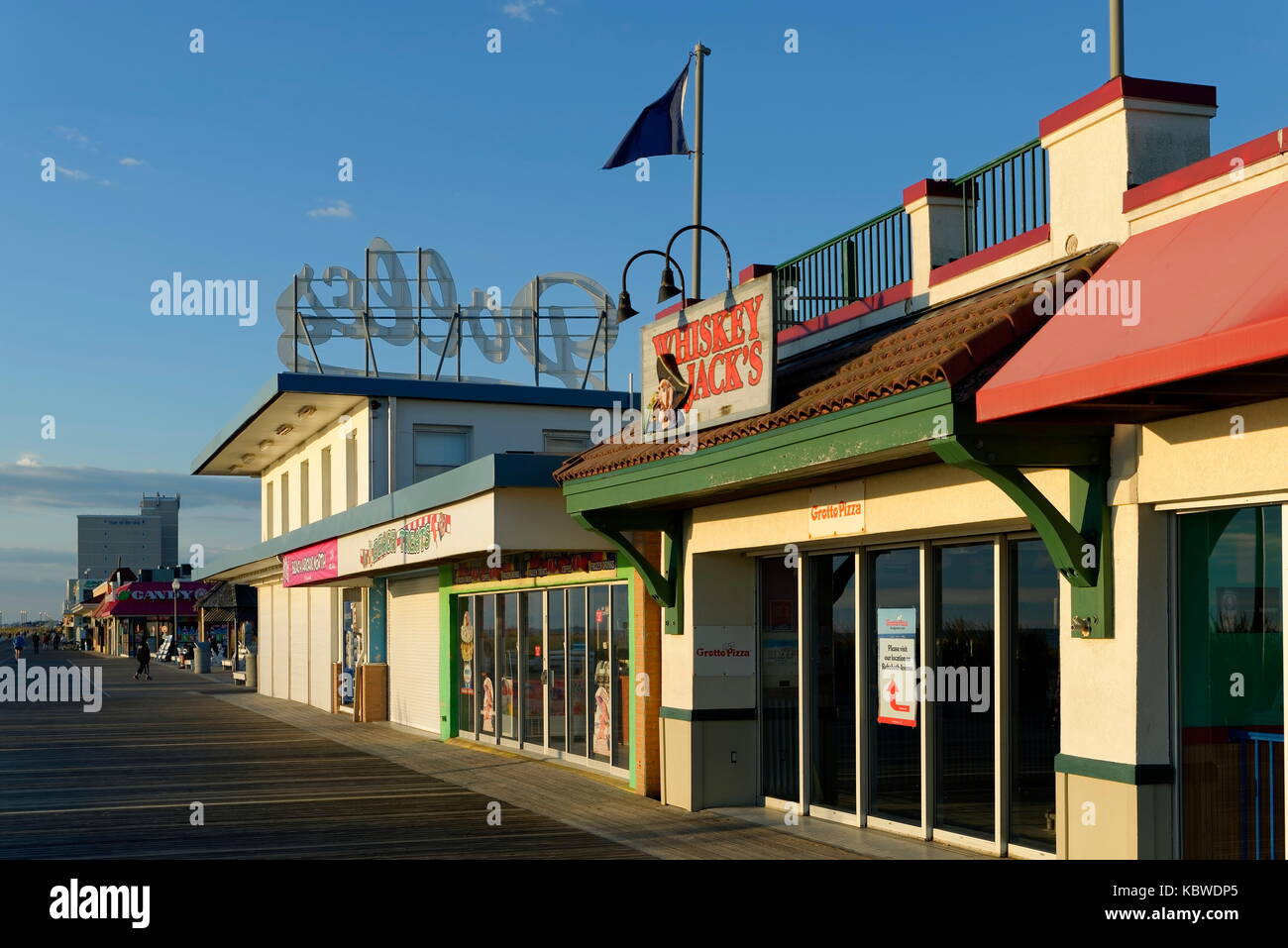 Rehoboth beach boardwalk stores hires stock photography and images Alamy