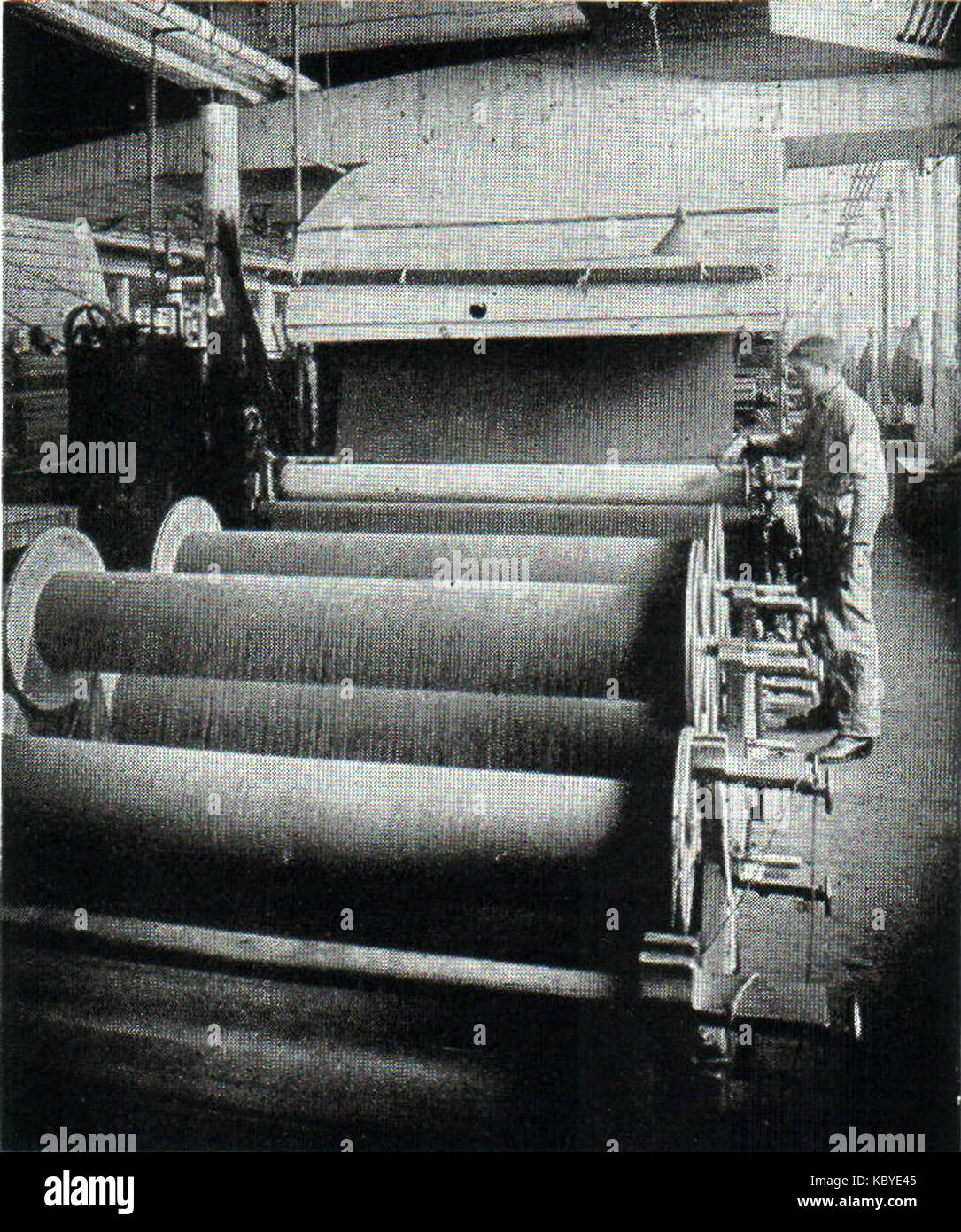 NSRW Story of Wool   slashing machine Stock Photo