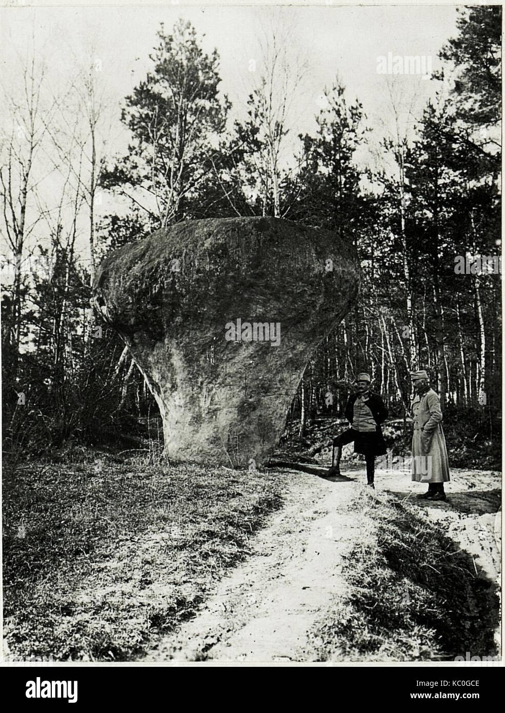 Erratic block hi-res stock photography and images - Alamy