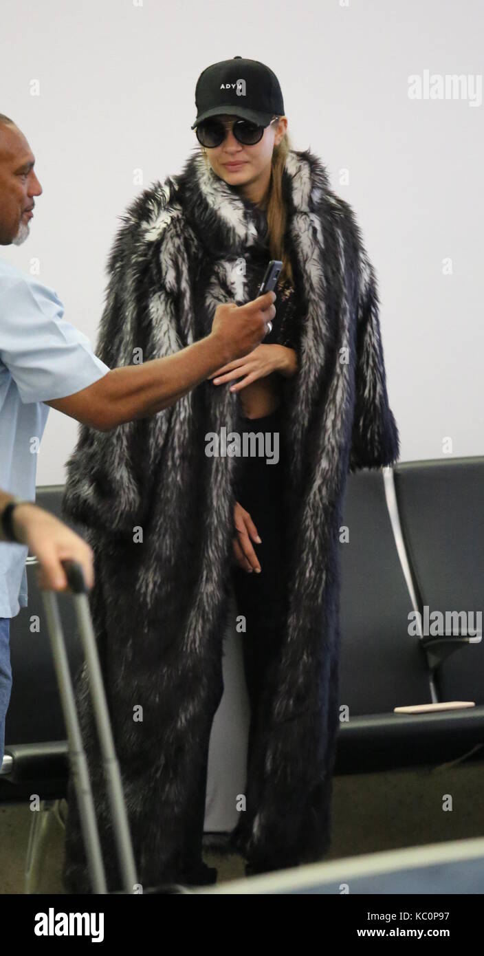 Josephine Skriver and Jasmine Tookes arrive at Los Angeles