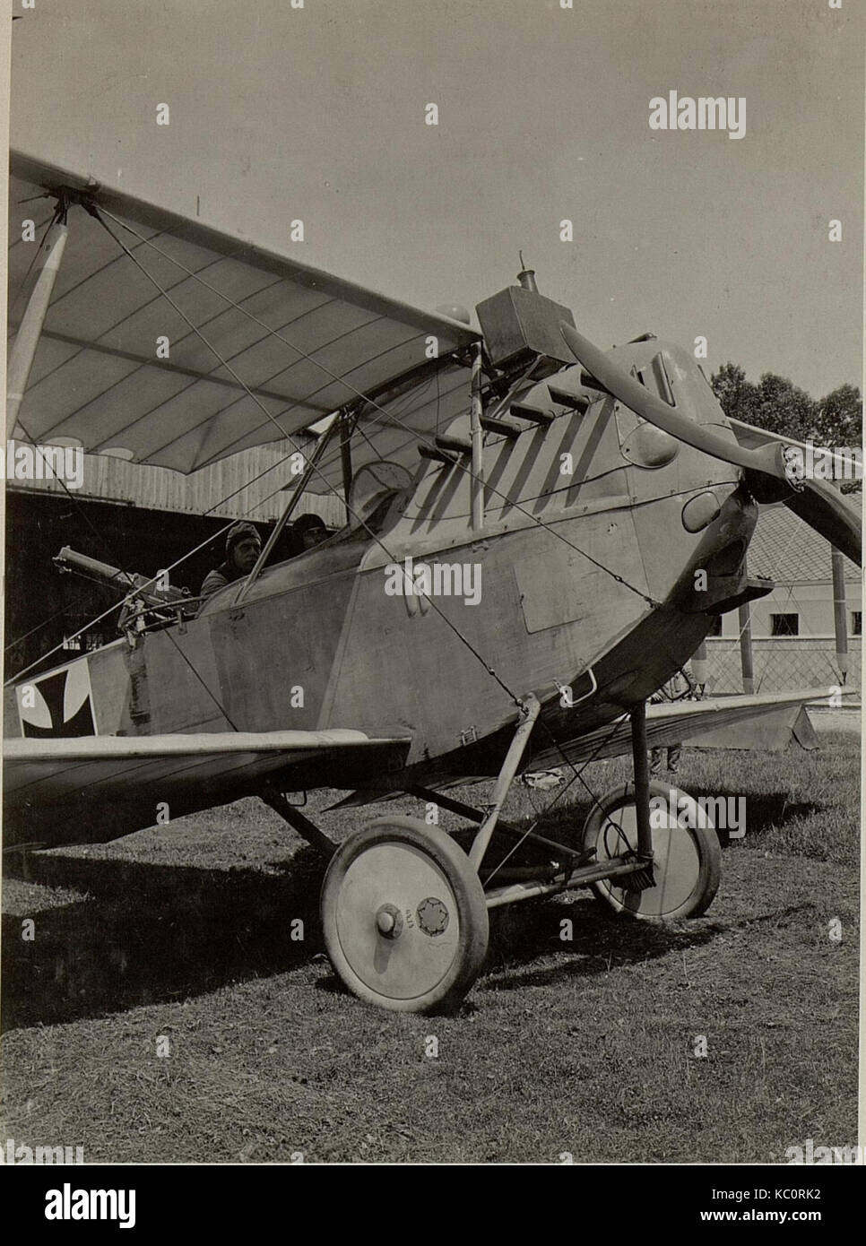 36 military archives hi-res stock photography and images - Alamy