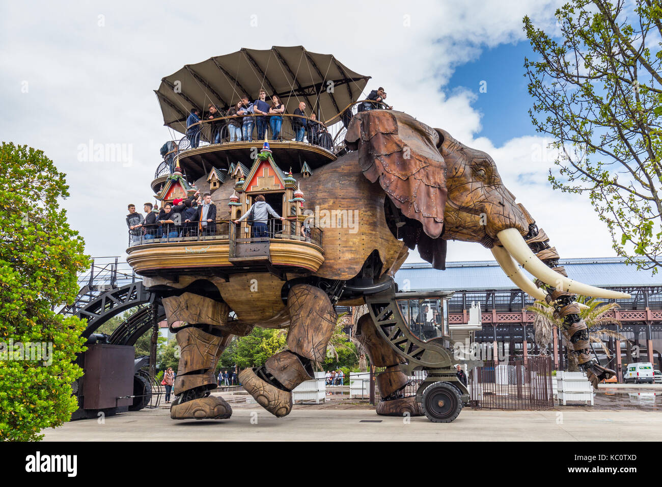 Nantes France May 3 2017 The Great Elephant Is Part Of The Machines Of The Isle Of Nantes Carrying Passengers In City Square In Nantes France Stock Photo Alamy