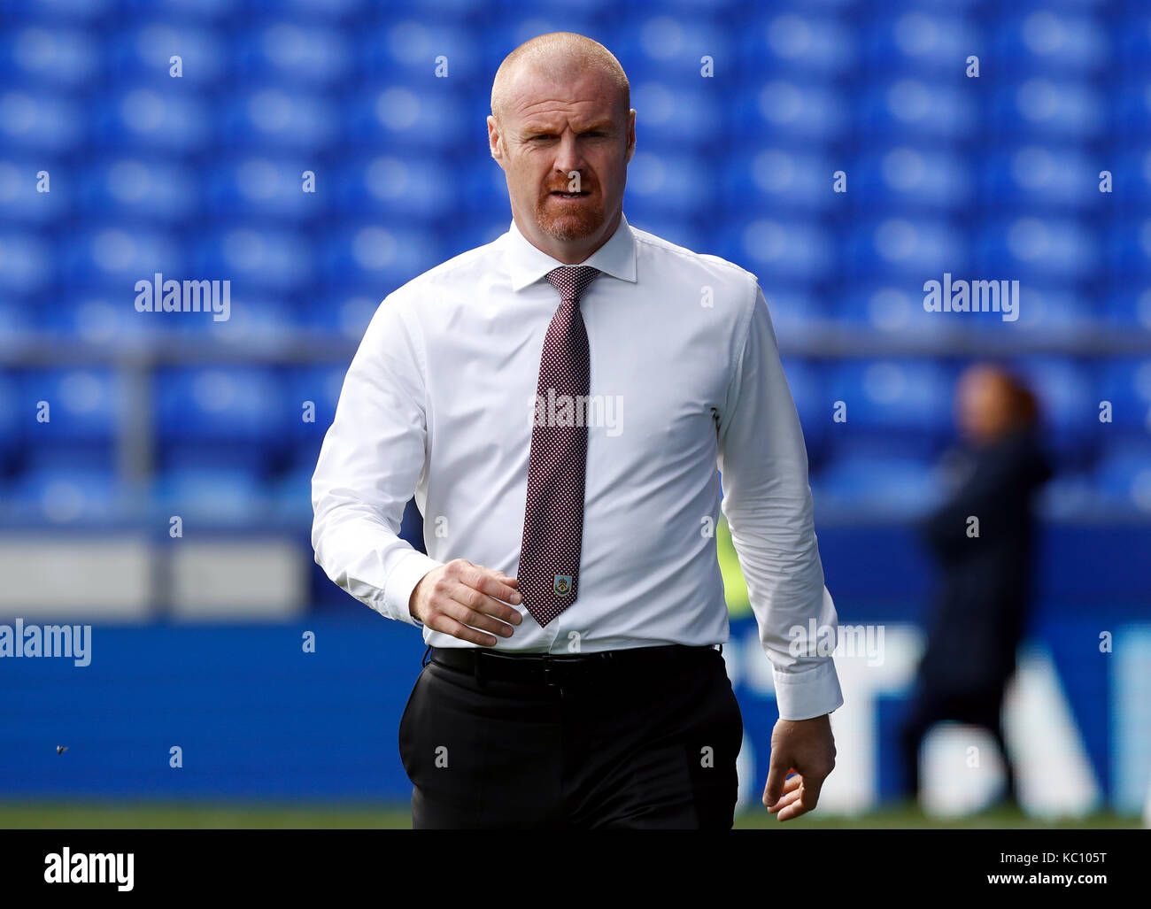 burnley-manager-sean-dyche-arrives-hi-res-stock-photography-and-images