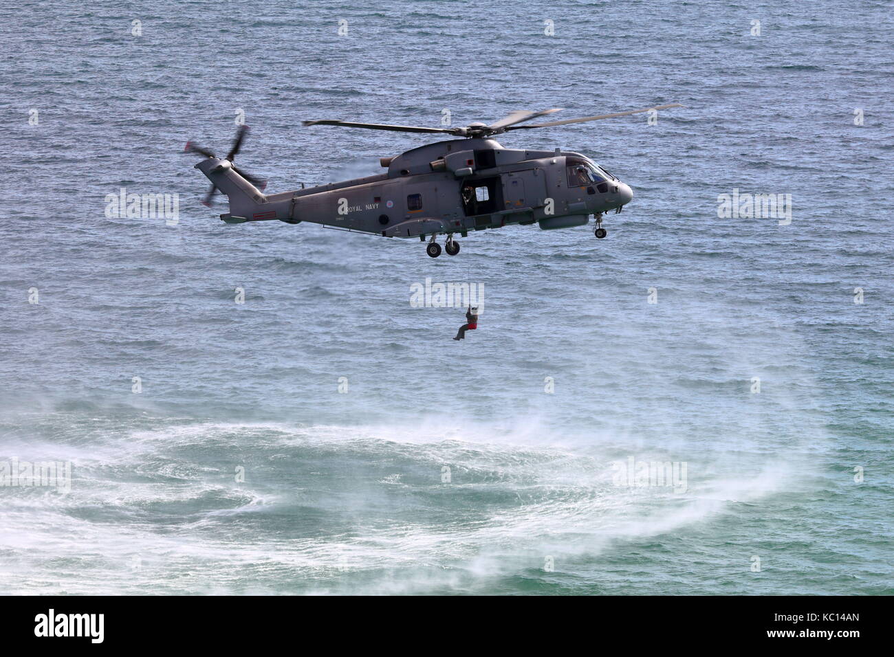 Winch winchman hires stock photography and images Alamy
