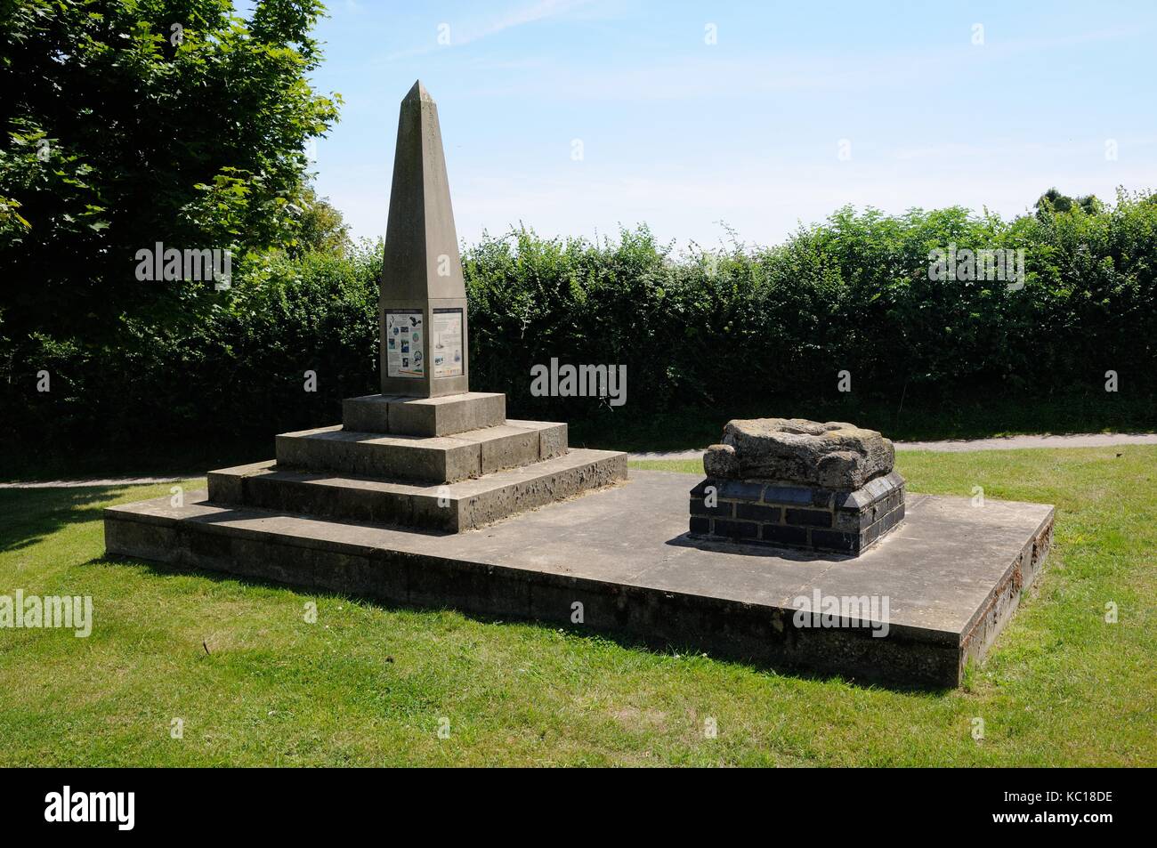 Old Cross Base, The New Millennium Cross, Kelshall, Hertfordshire Stock