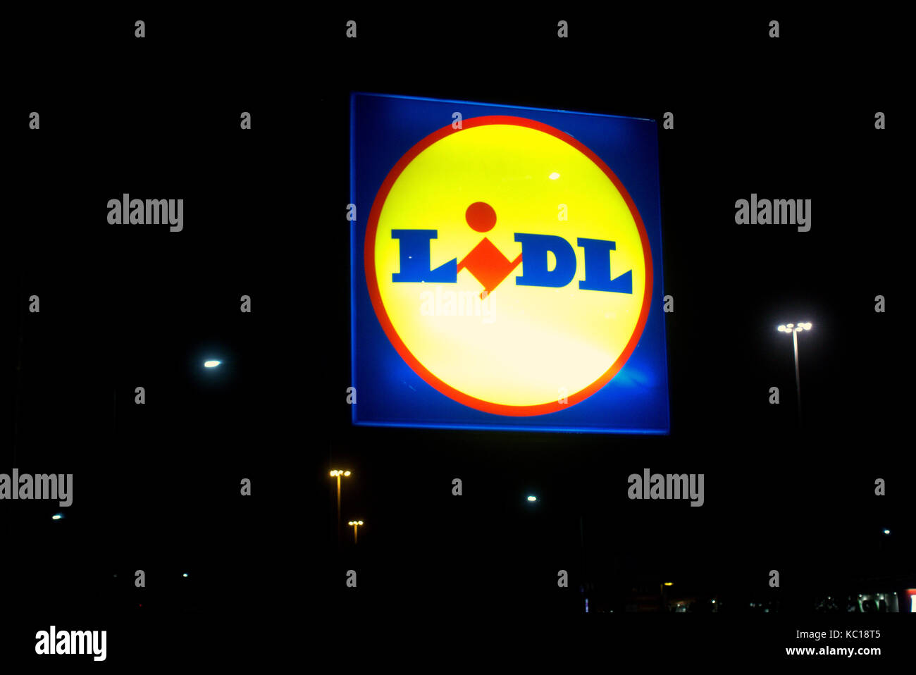 lidl supermarket sign nighttime after dark Stock Photo