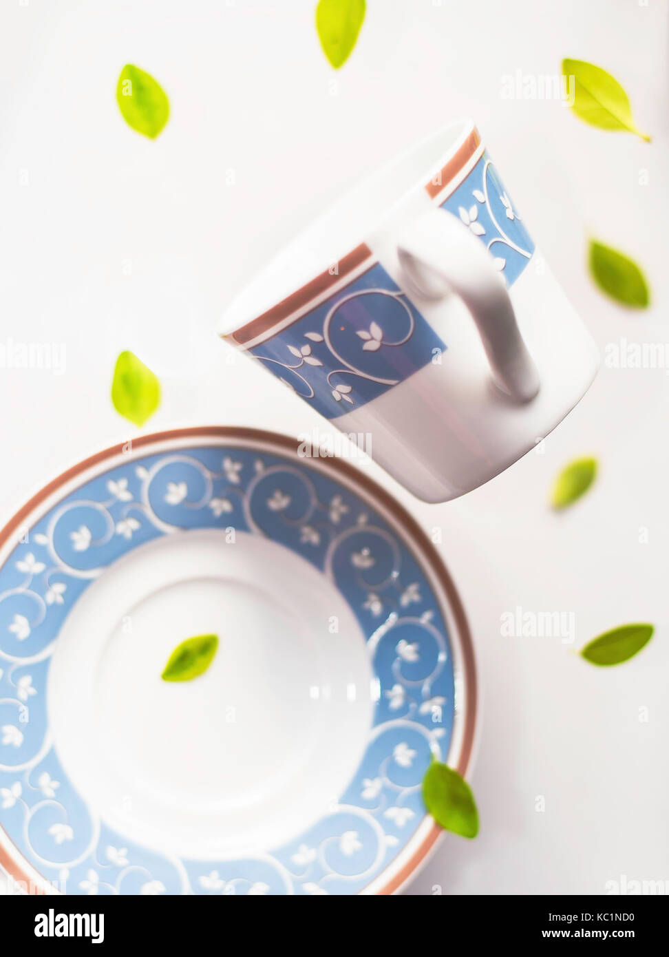 Falling tea hi-res stock photography and images - Alamy