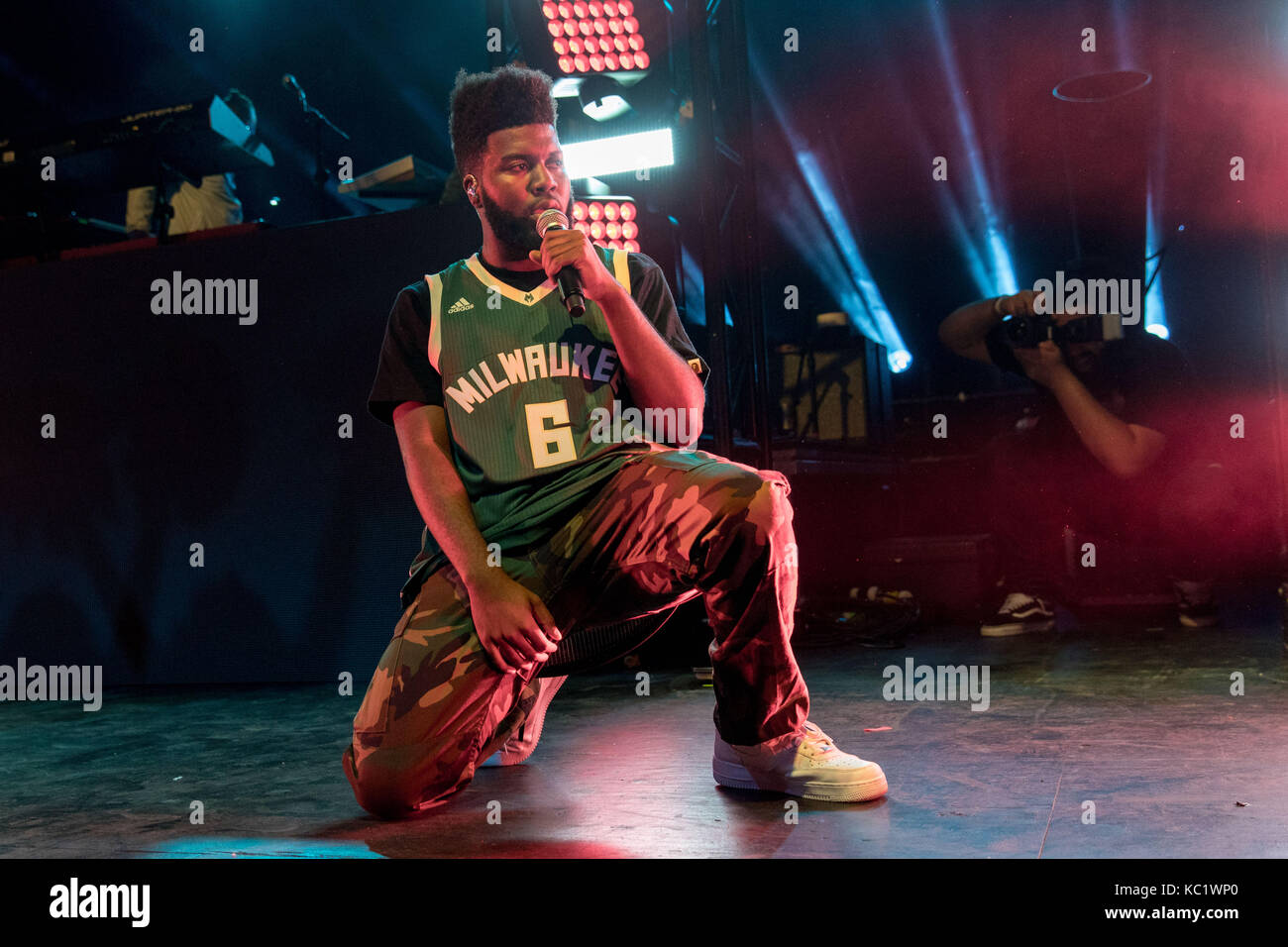 Khalid Rave Milwaukee, Wisconsin, USA. 18th Aug, 2017. Singer KHALID (KHALID ...