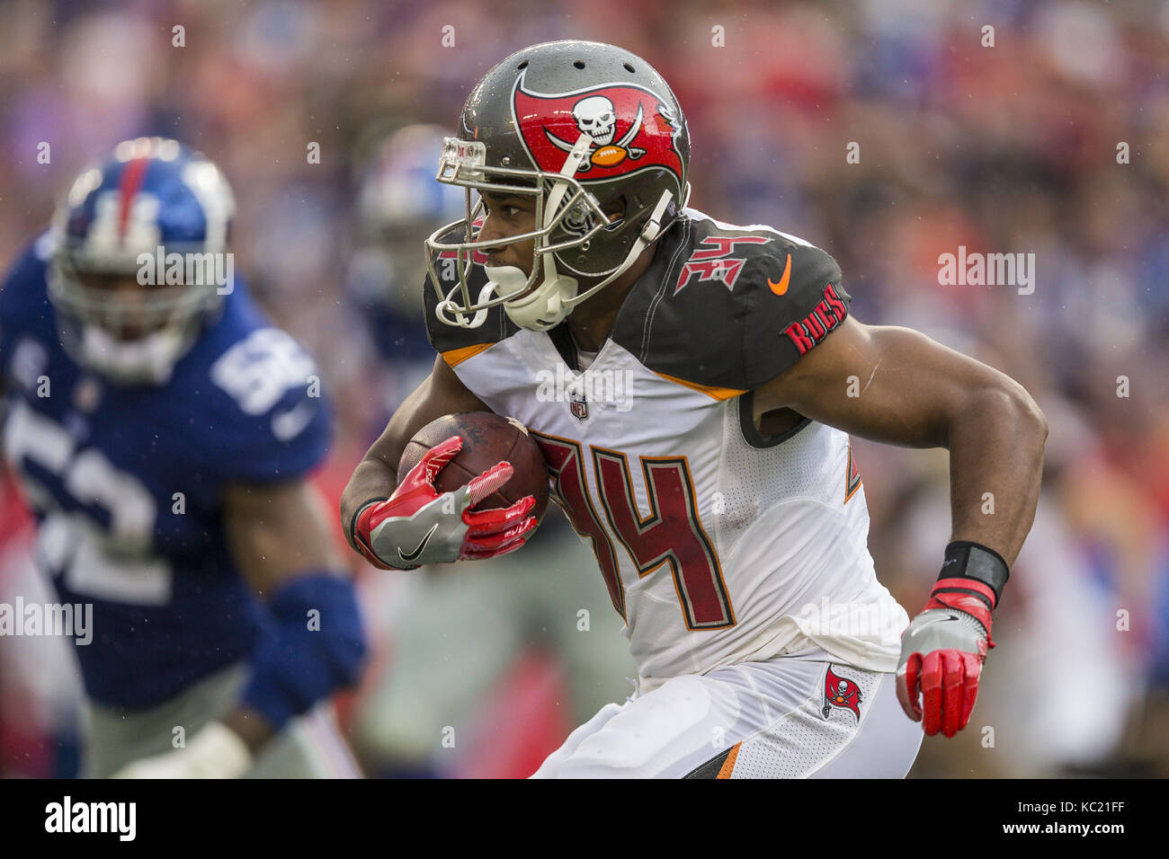 Tampa Bay Buccaneers' Charles Sims (34) catches a pass for a touchdown  against Philadelphia Eagles' Byron Maxwell during the first half of an NFL  football game, Sunday, Nov. 22, 2015, in Philadelphia. (