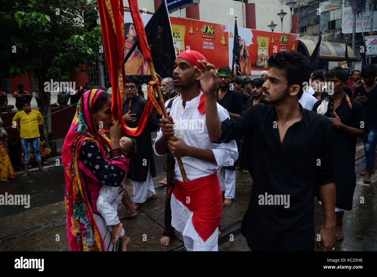 The Muharram Red - Kolkata, India - 1st October 2017 - Muharram Rituals in remembrance of Imam Hussain Stock Photo