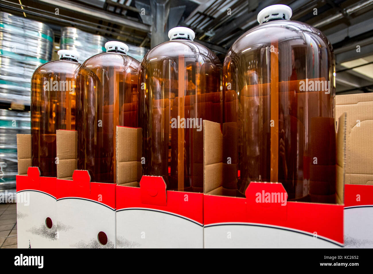 Primator (The Mayor) brewery has used a 20-liter plastic barrel called  petainer as a beer container for several years. The brewery uses petainers  mainly for export beer to distant destinations such as