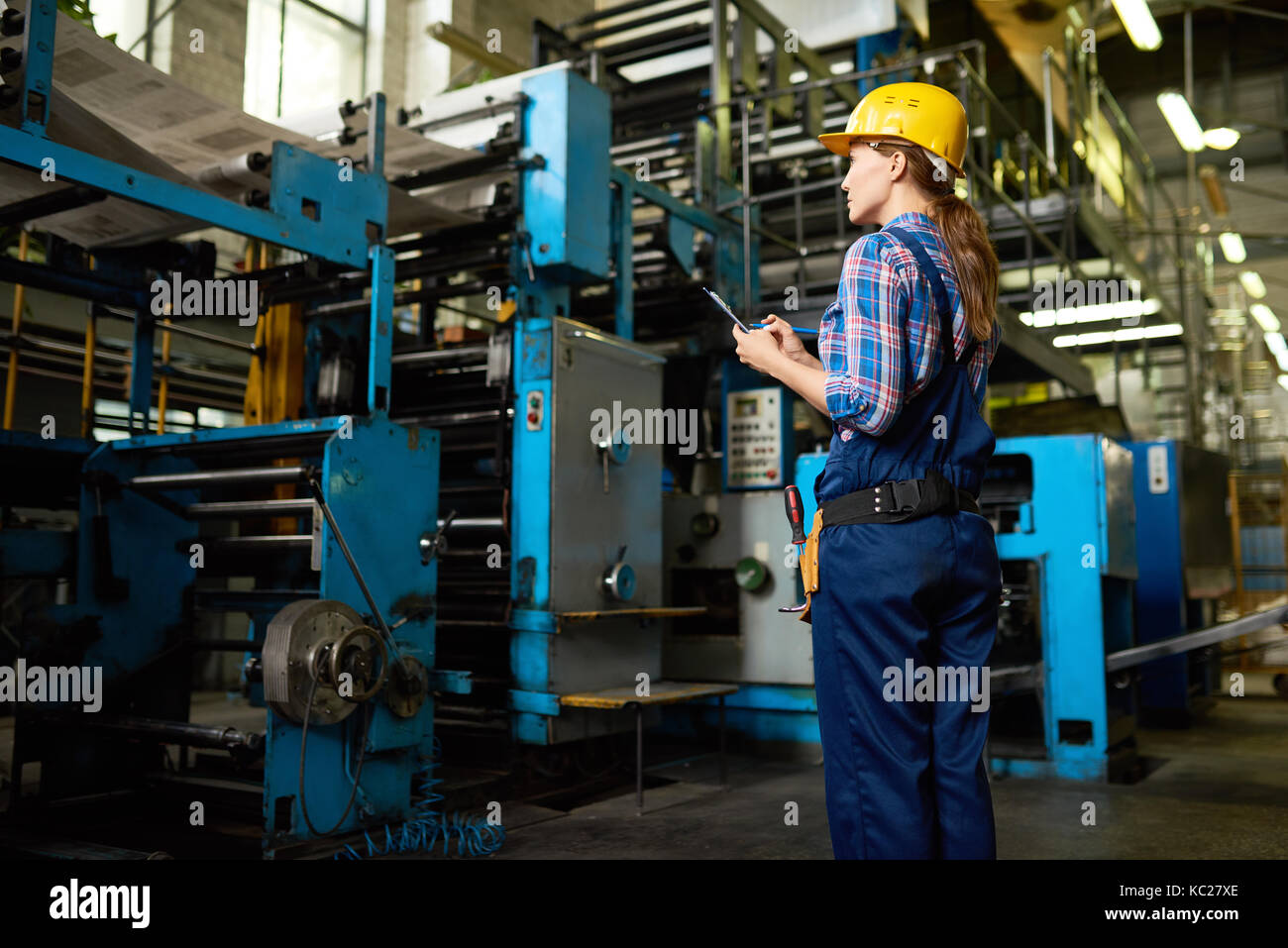 Portrait female factory worker hi-res stock photography and images - Alamy