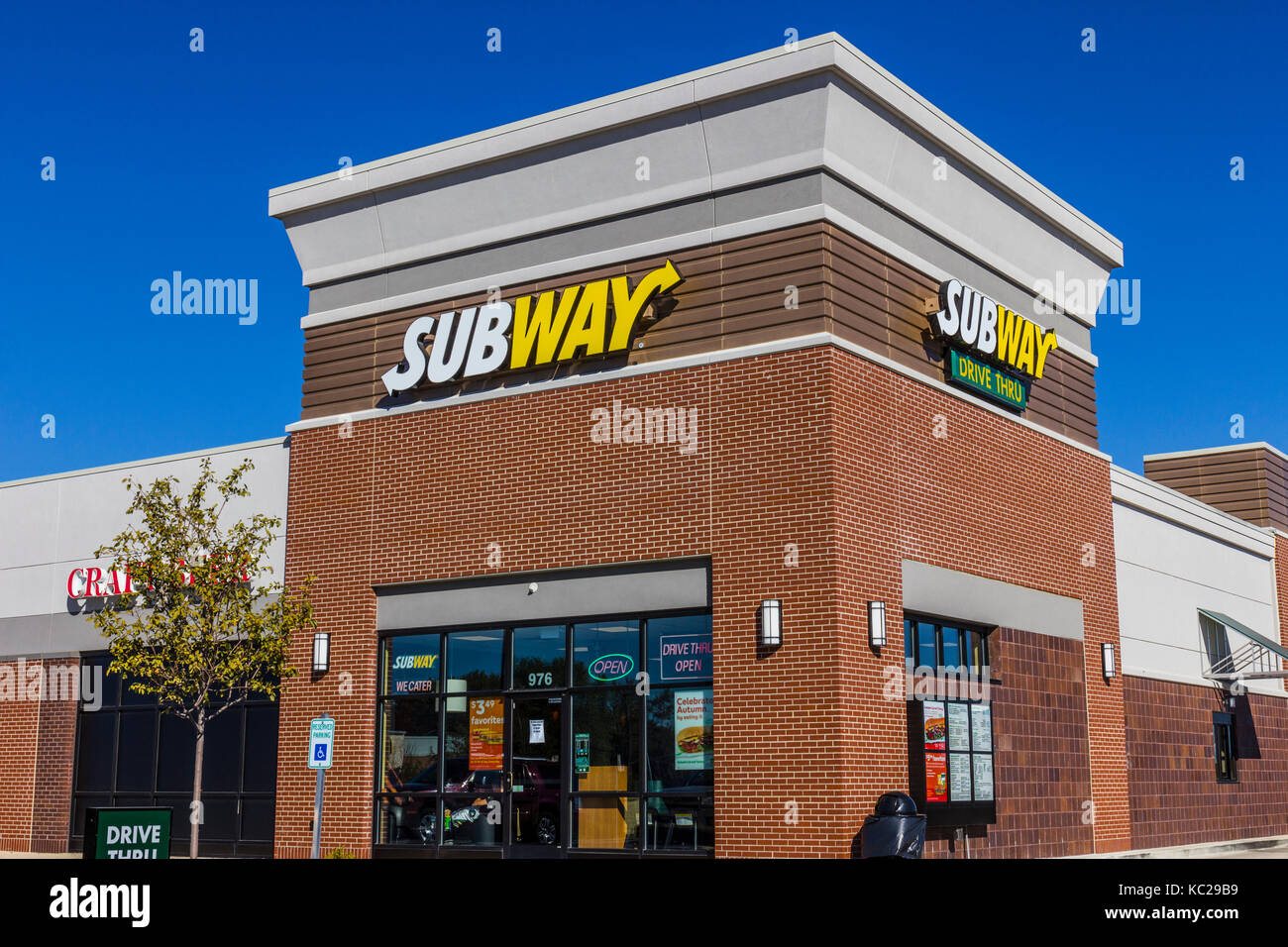 Indianapolis - Circa September 2017: Subway Sandwich Location. Subway is the World's Largest Submarine Sandwich Chain VII Stock Photo