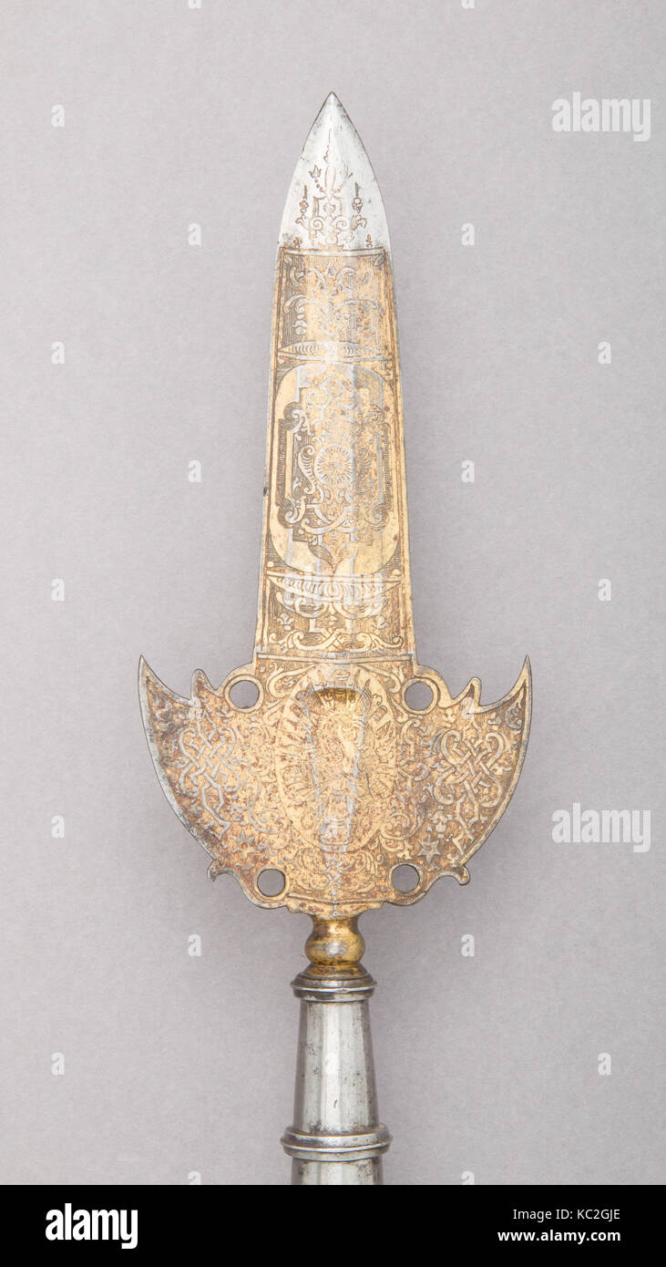 Spontoon, 17th century, French, Steel, wood (ash), gold, L. 75 3/4 in. (192.5 cm); L. of head 11 3/4 in. (29.8 cm); W. 3 3/4 in Stock Photo