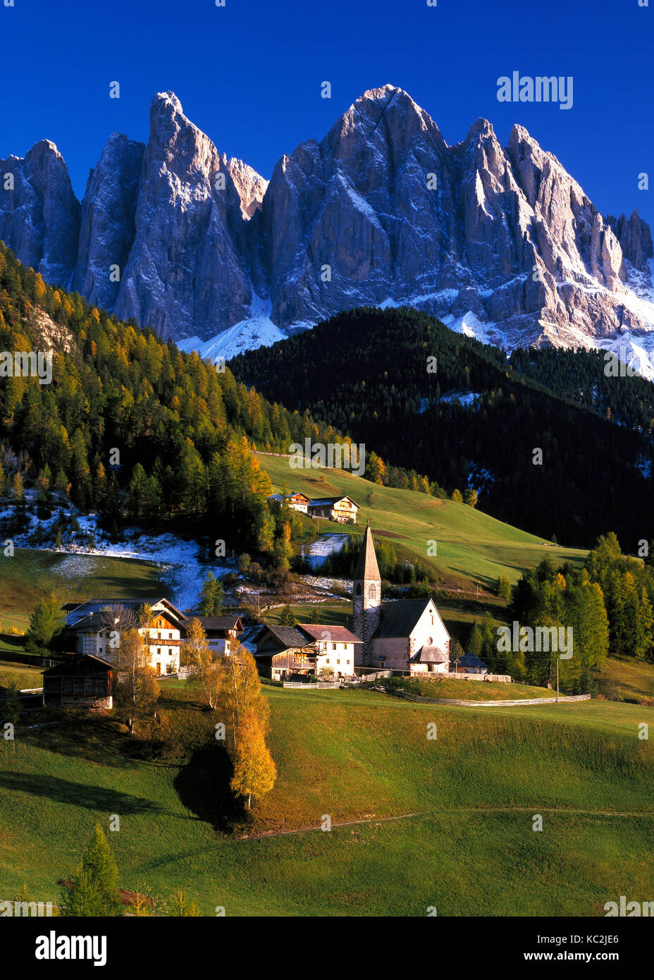 St. Magdalena and the Geisler Gruppe in the Dolomites, Italian Alps, Alto Adige, Trentino, Italy Stock Photo