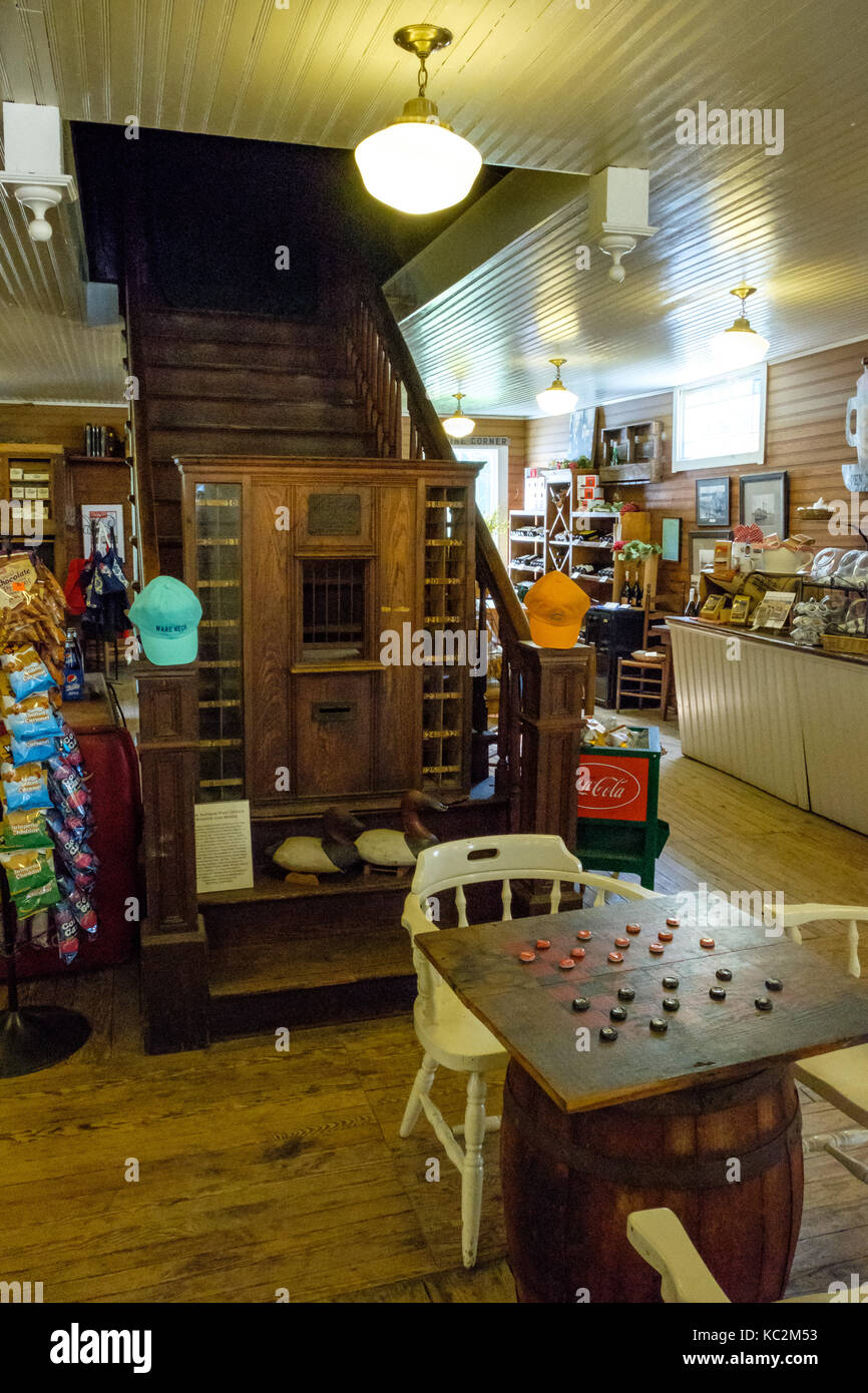 Nuttall & Co Country Store, 6495 Ware Neck Road, Gloucester Courthouse