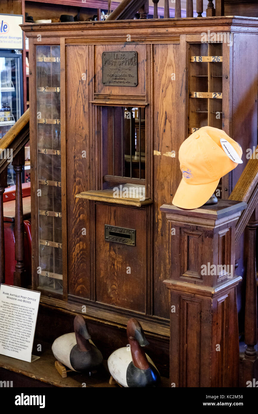 Nuttall & Co Country Store, 6495 Ware Neck Road, Gloucester Courthouse