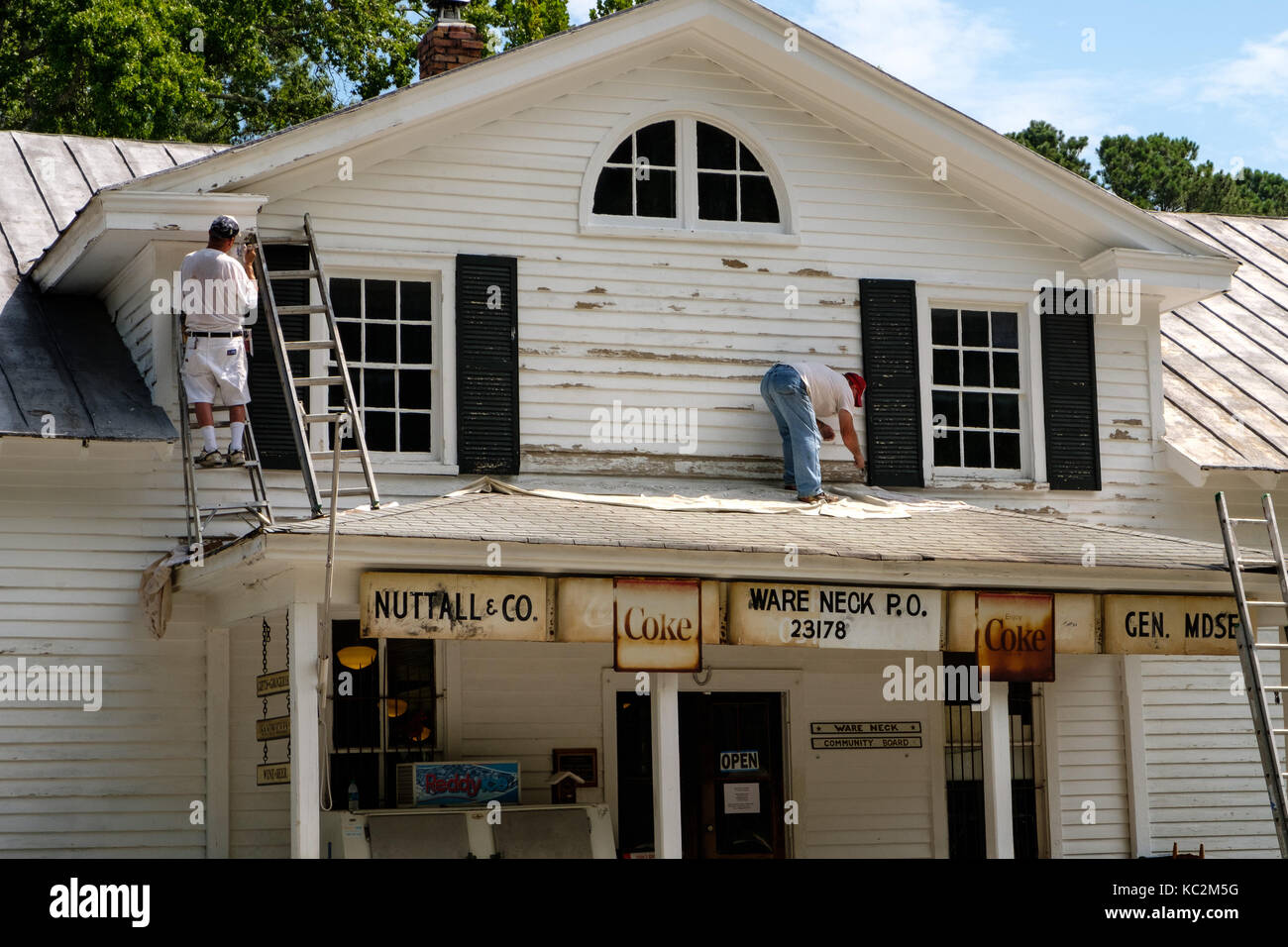 Nuttall & Co Country Store, 6495 Ware Neck Road, Gloucester Courthouse, Virginia Stock Photo Alamy