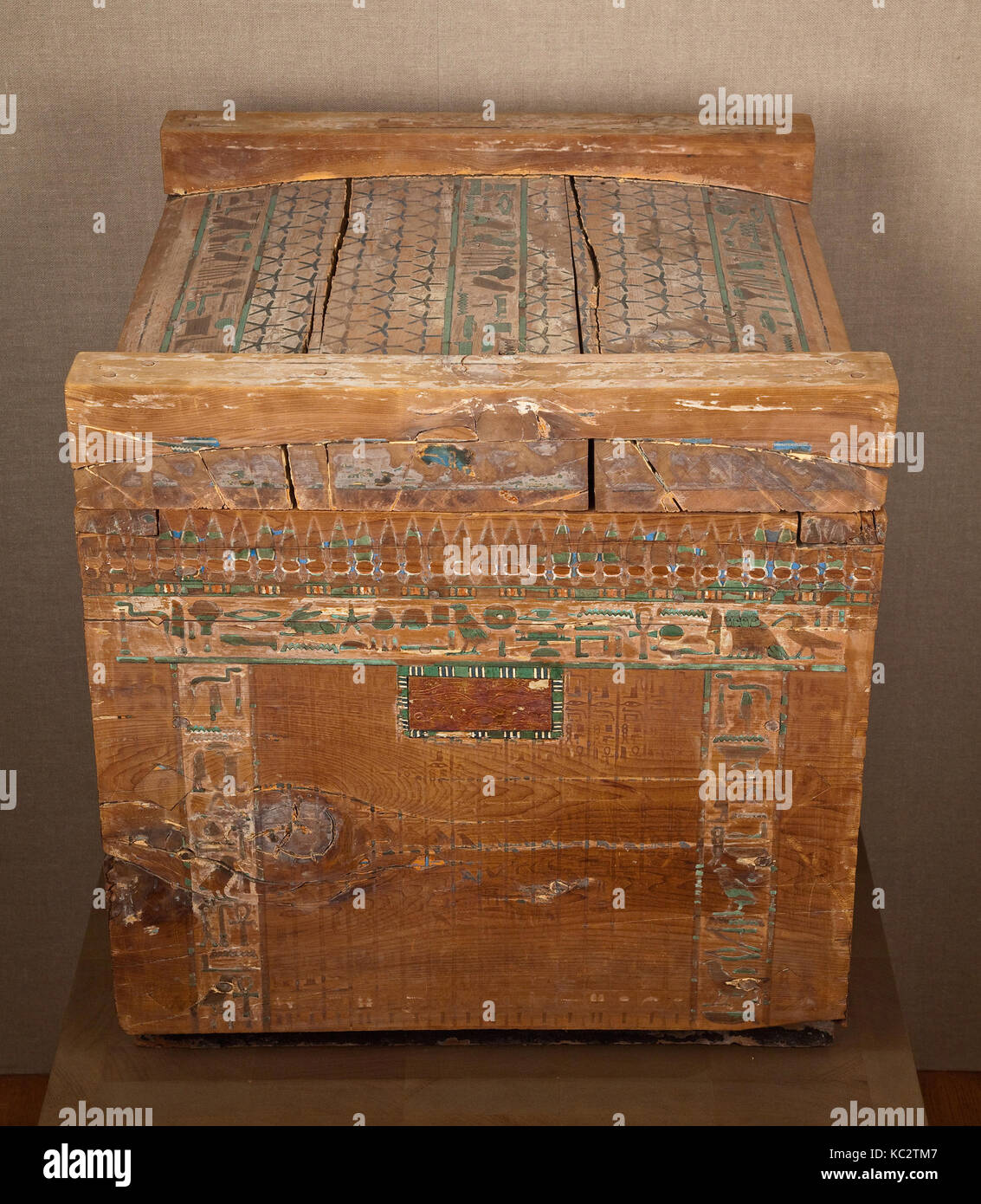 Canopic chest of Hapiankhtifi, Middle Kingdom, Dynasty 12, ca. 1981–1802 B.C., From Egypt, Middle Egypt, Meir, Tomb of Stock Photo