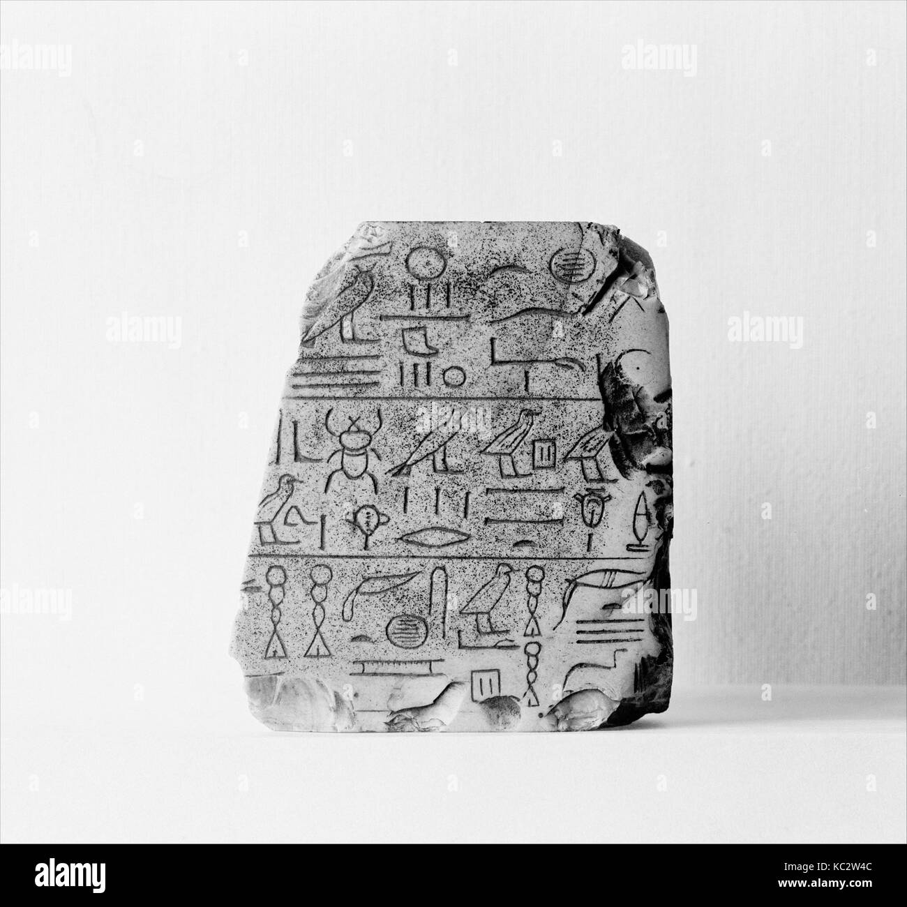 Measuring rod fragment, New Kingdom, Ramesside, Dynasty 19–20, ca. 1295–1070 B.C., From Egypt, Chert, L. 4.6 cm (1 13/16 in Stock Photo