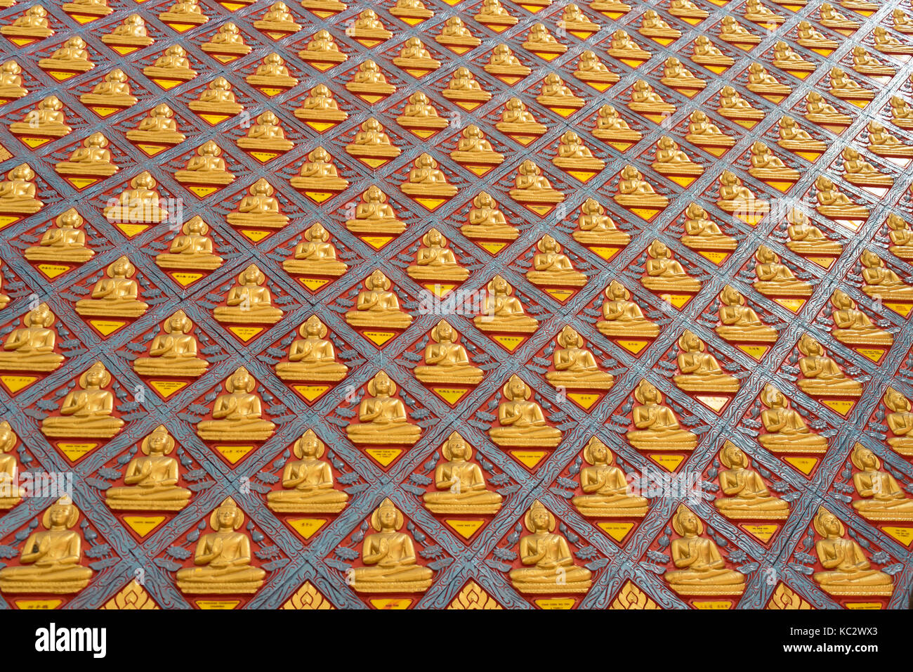 Pattern of golden buddha sculpture at Chayamangkalaram temple,Malaysia ...