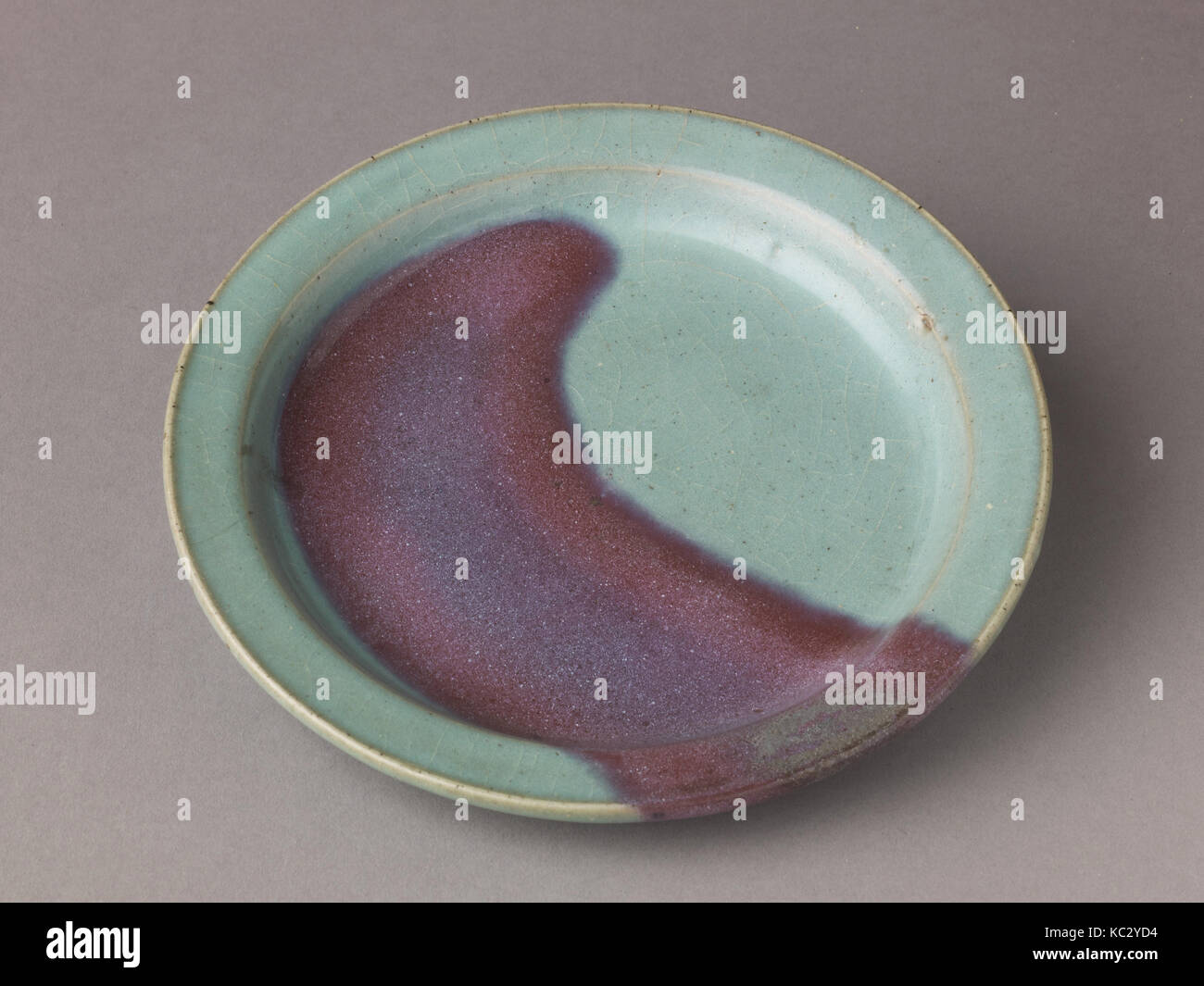 Plate, Jun ware, Chinese, Jin/Yuan Dynasty, 12th–13th century Stock Photo