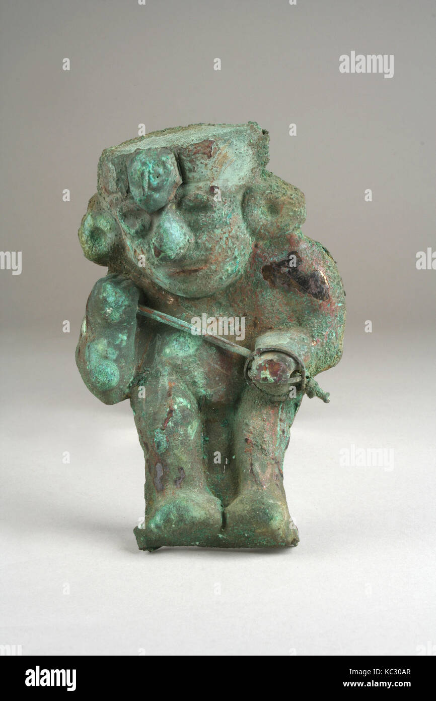 Figure warrior metal in hi-res stock photography and images - Alamy