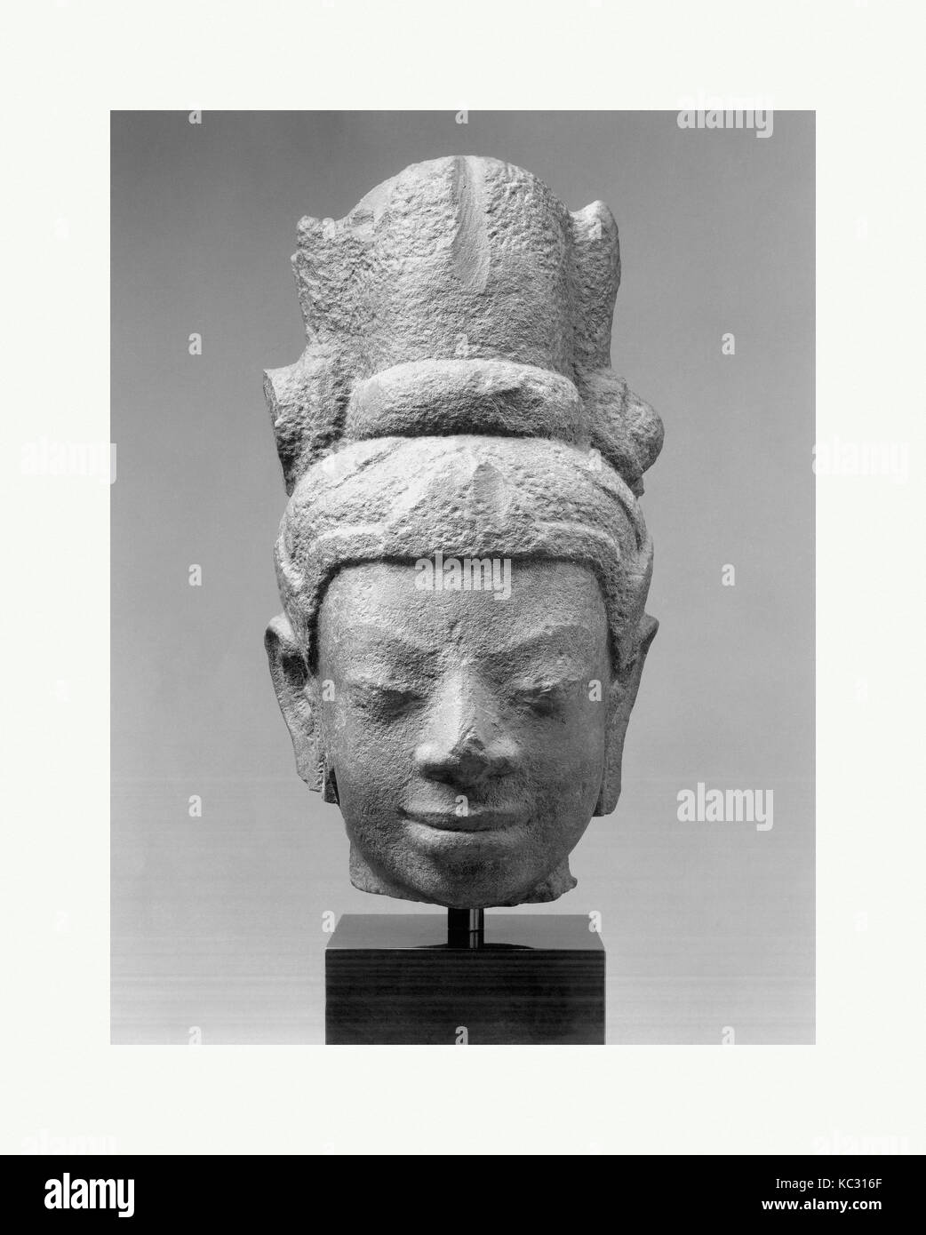 Head of a Bodhisattva, ca. first half of the 8th century Stock Photo