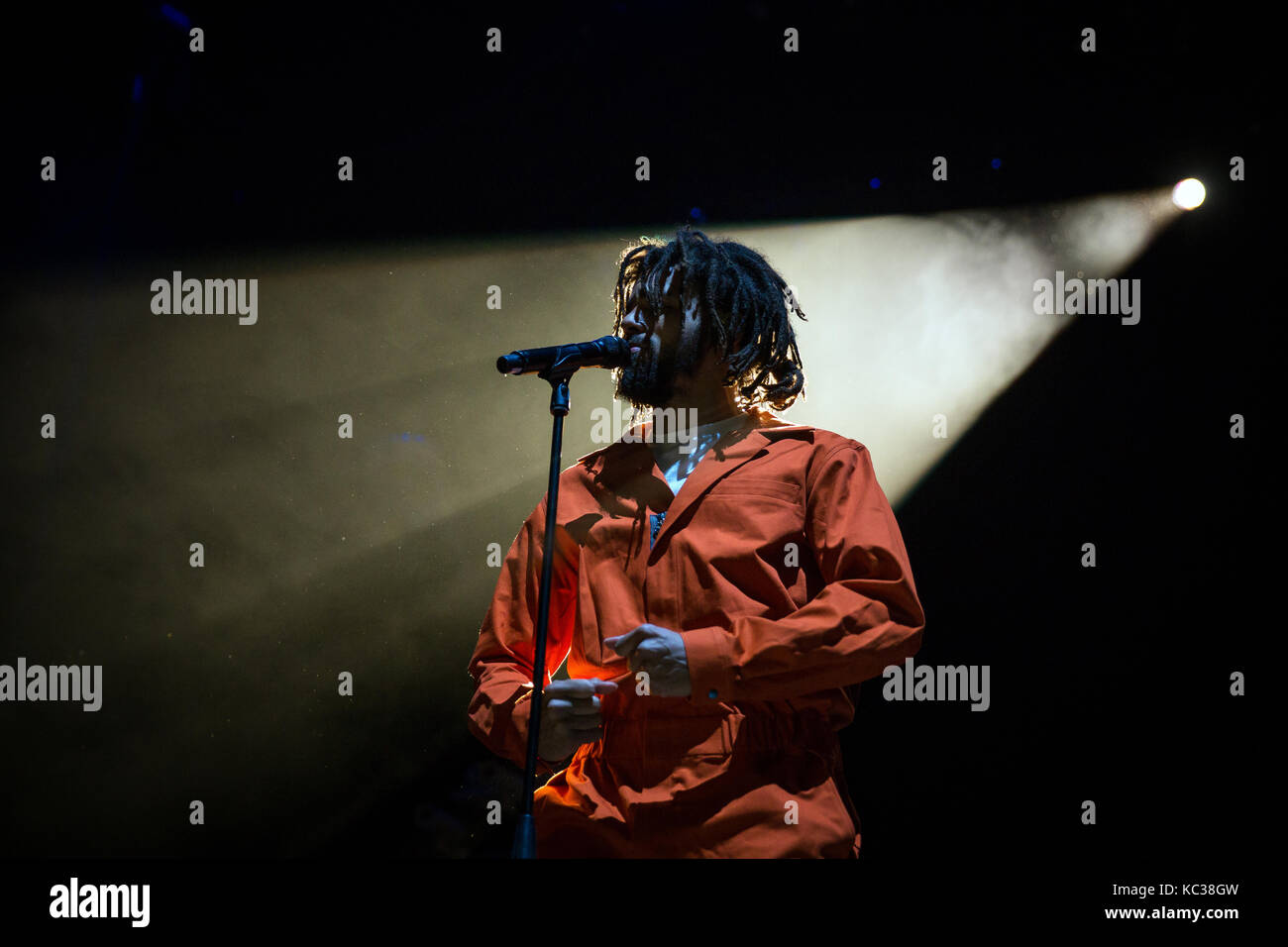 Norway, Oslo - September 30, 2017. The American singer, rapper and record producer J. Cole performs a live concert at Oslo Spektrum. (Photo credit: Gonzales Photo / Tord Litleskare). Stock Photo
