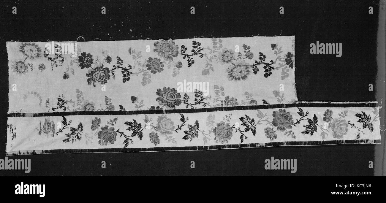 Panel, 18th century, French, Linen, cotton, wool, L. 60 1/4 x W. 18 inches (153.0 x 45.7 cm